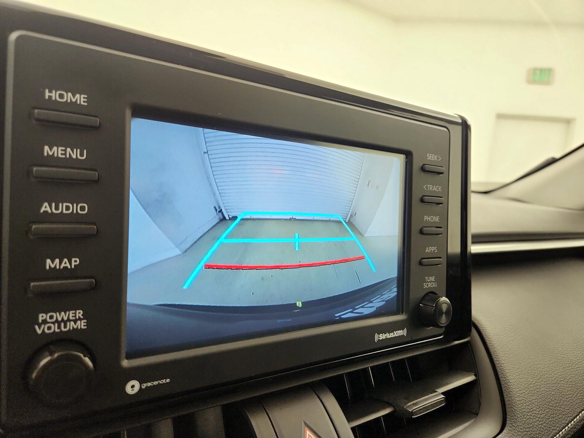 Thumbnail: 2022 Toyota RAV4 - 14