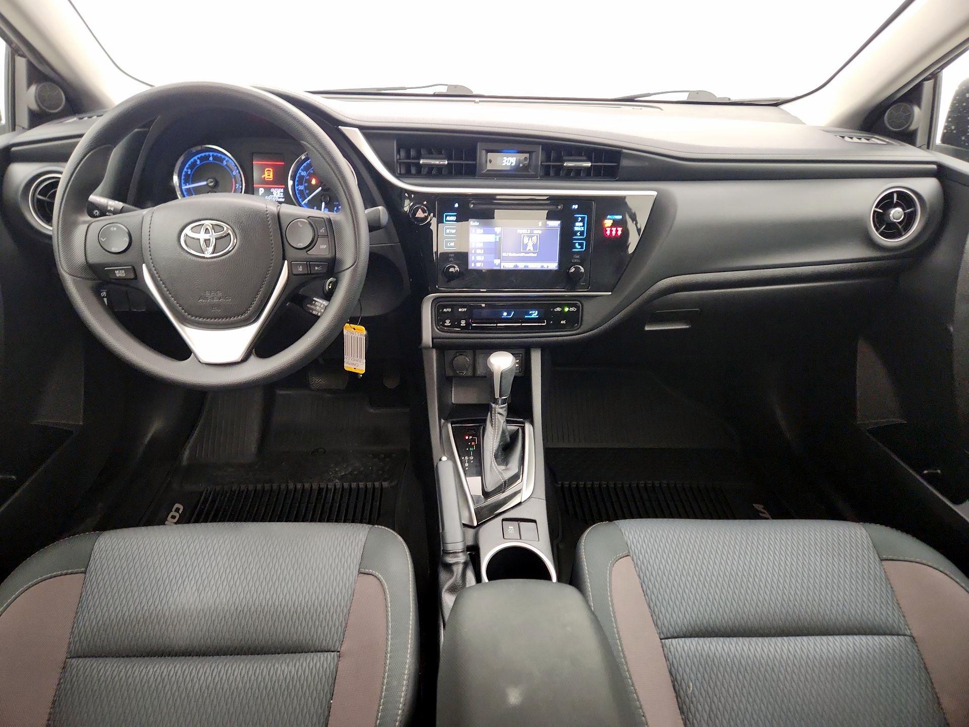 Thumbnail: 2018 Toyota Corolla - 9