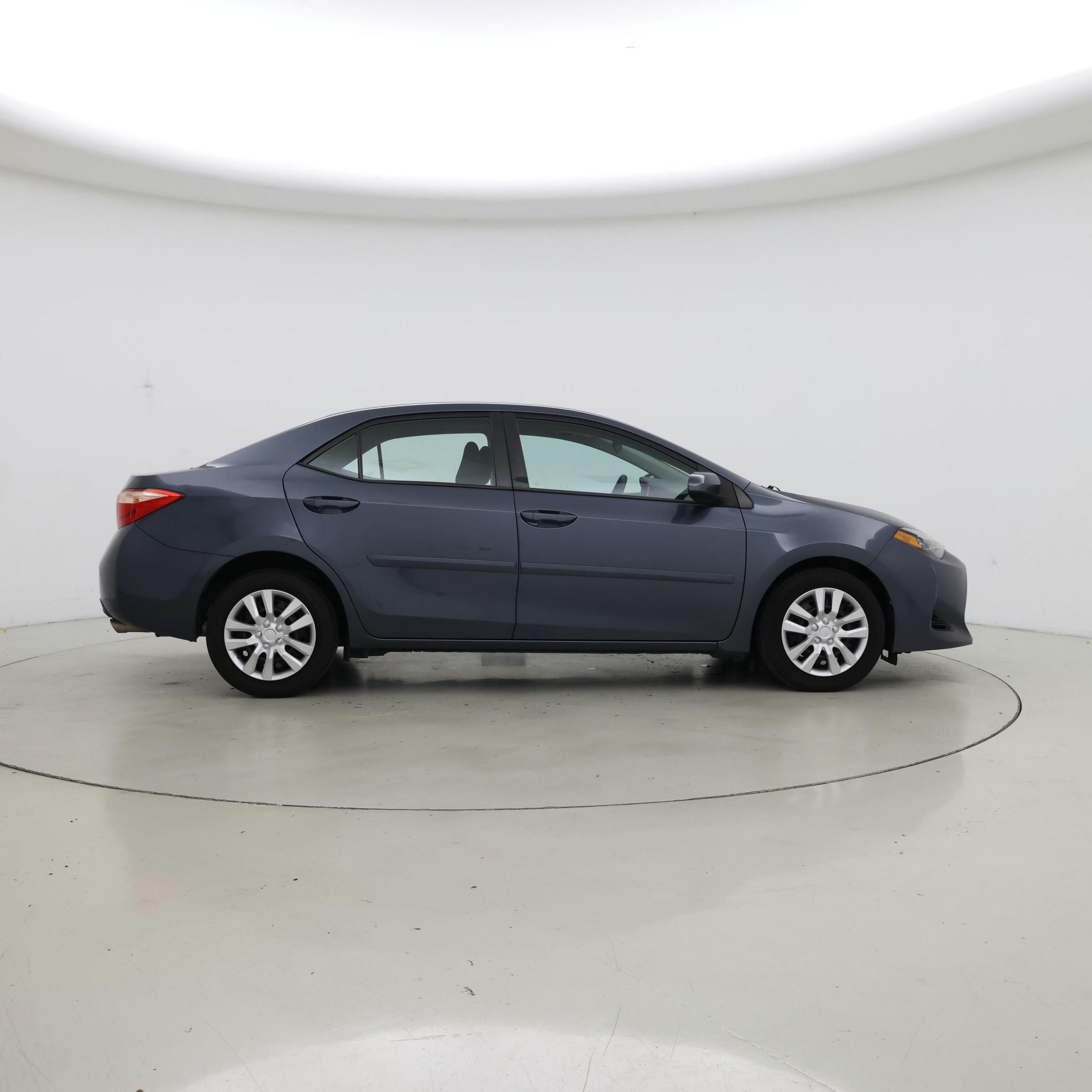 Thumbnail: 2018 Toyota Corolla - 7