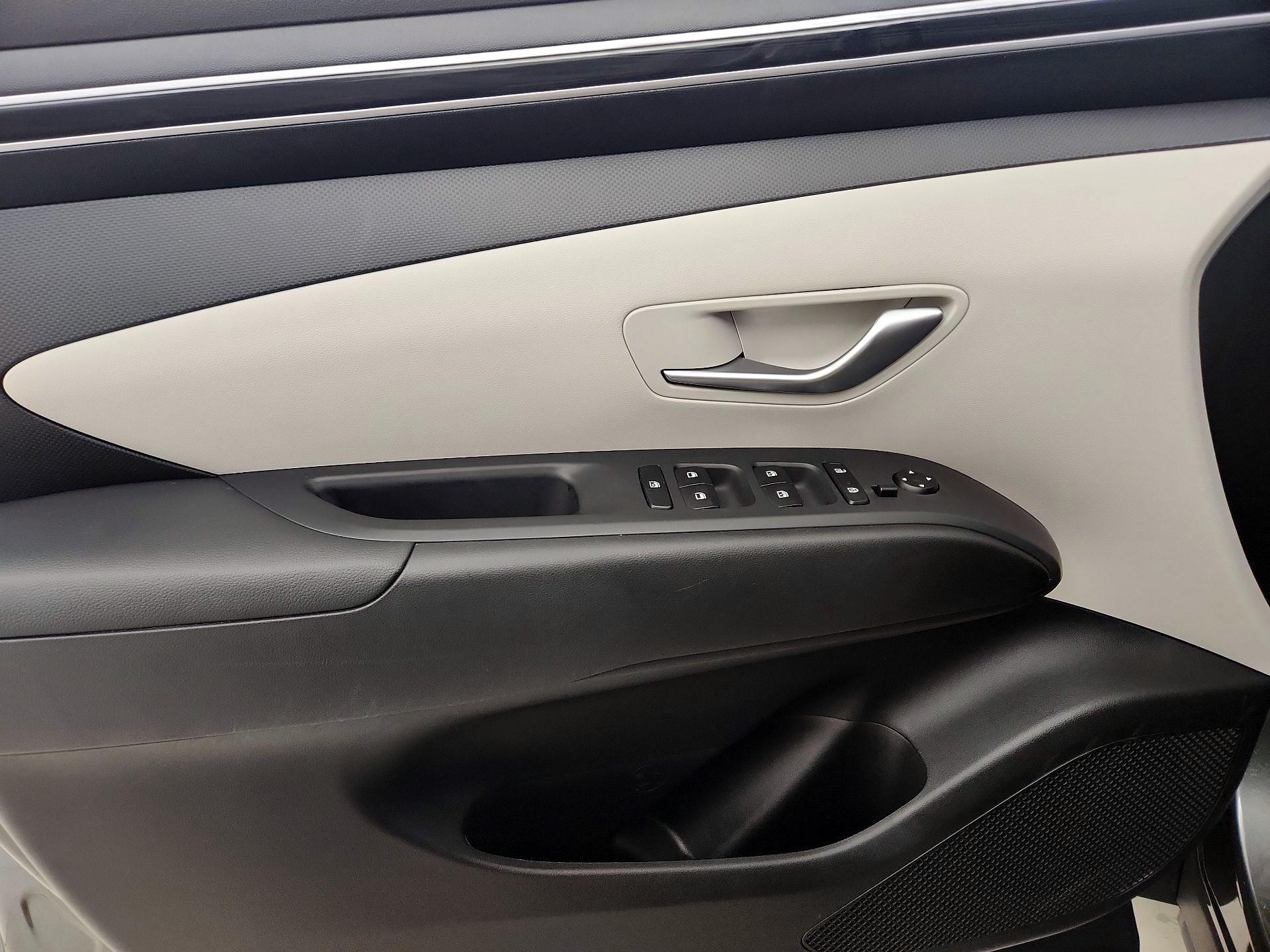 Thumbnail: 2023 Hyundai Tucson - 12