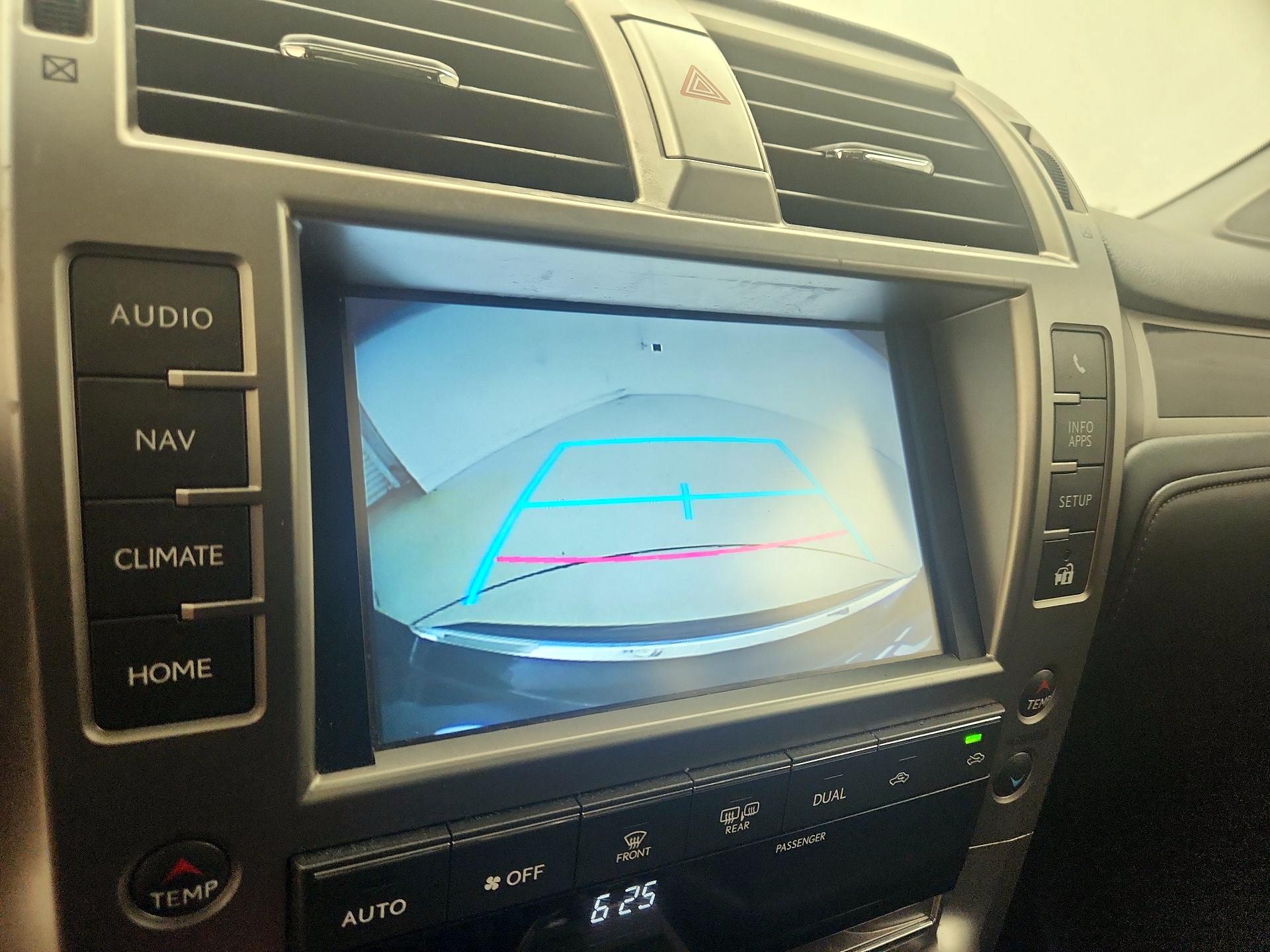 Thumbnail: 2017 Lexus GX - 15