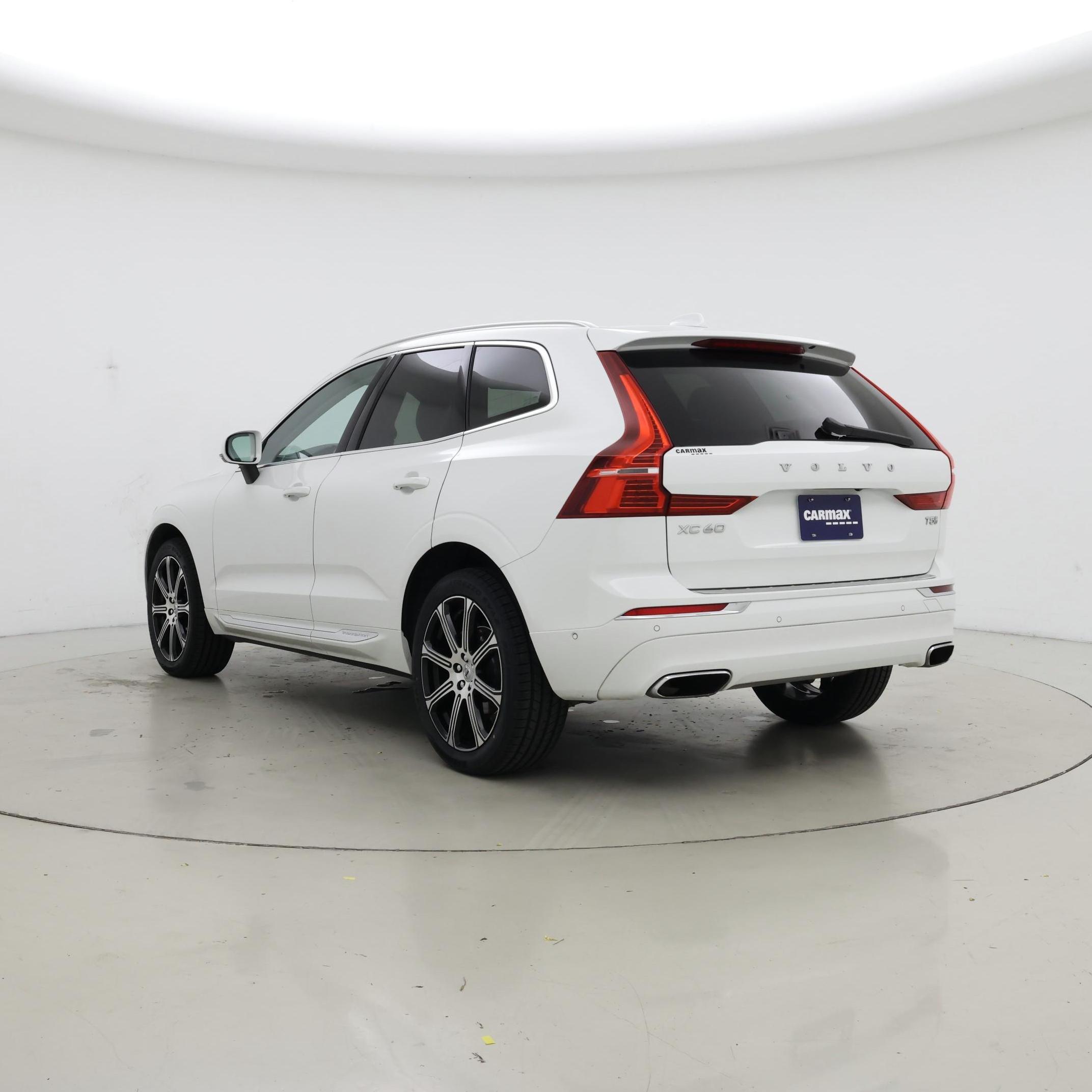 Thumbnail: 2019 Volvo XC60 - 2