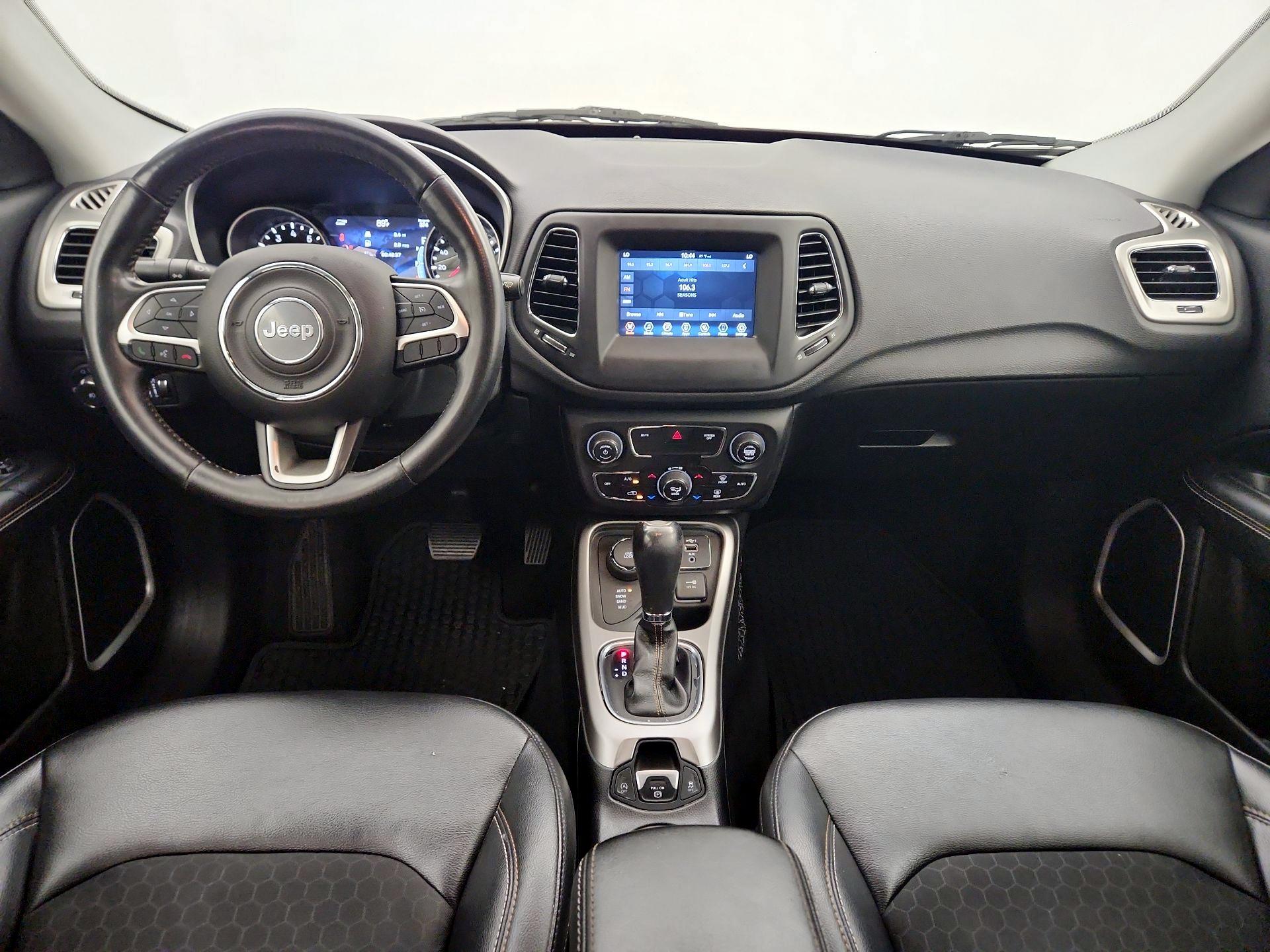 Thumbnail: 2019 Jeep Compass - 9