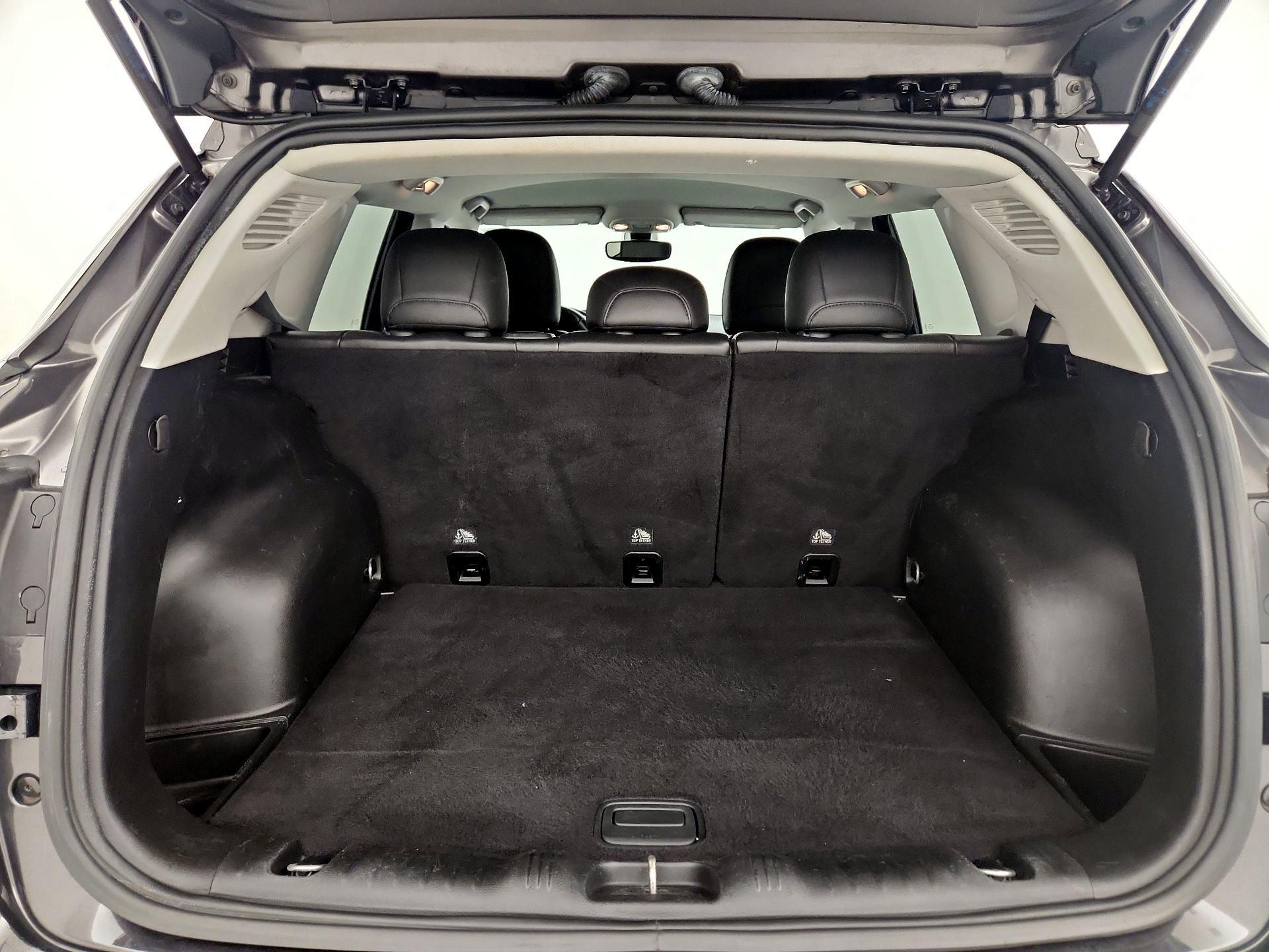 Thumbnail: 2019 Jeep Compass - 20