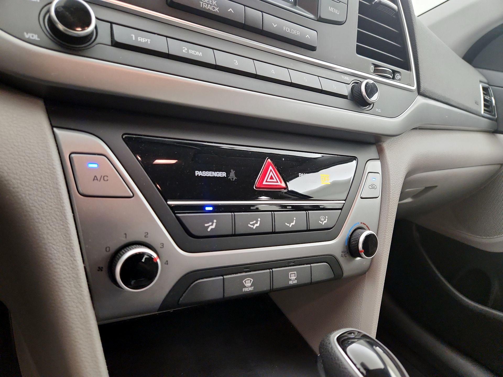 Thumbnail: 2018 Hyundai Elantra - 15