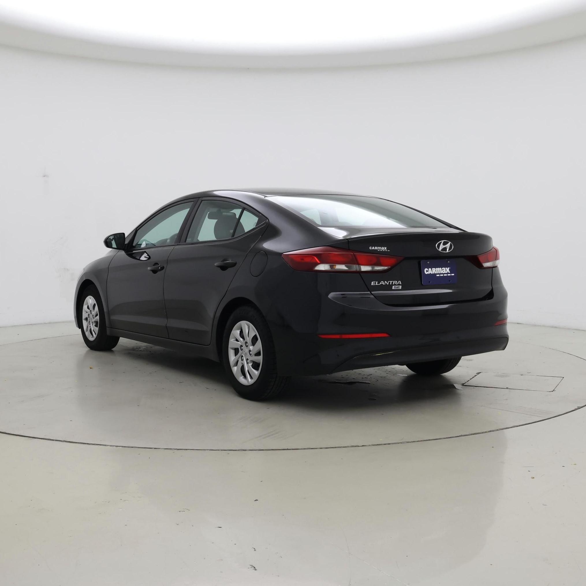 Thumbnail: 2018 Hyundai Elantra - 2