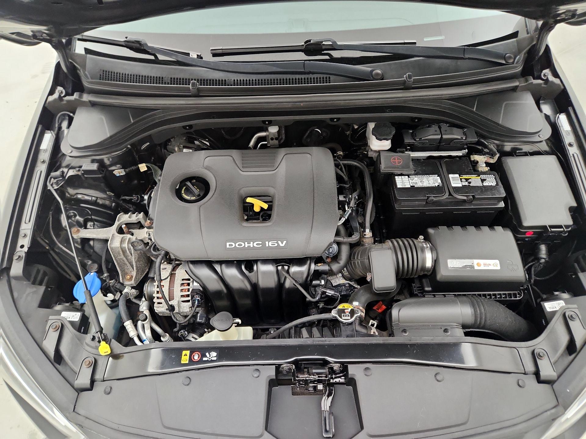 Thumbnail: 2018 Hyundai Elantra - 20