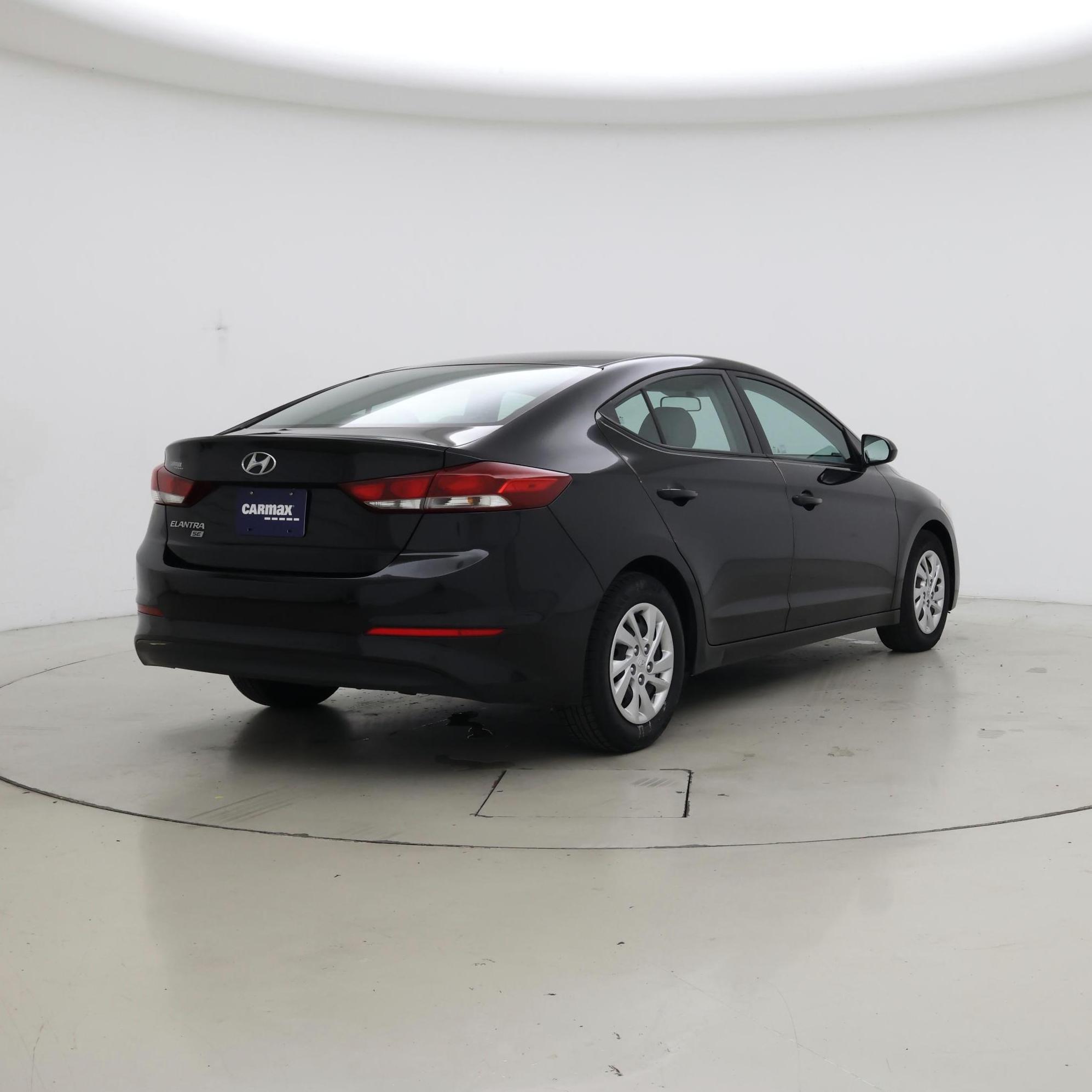 Thumbnail: 2018 Hyundai Elantra - 8