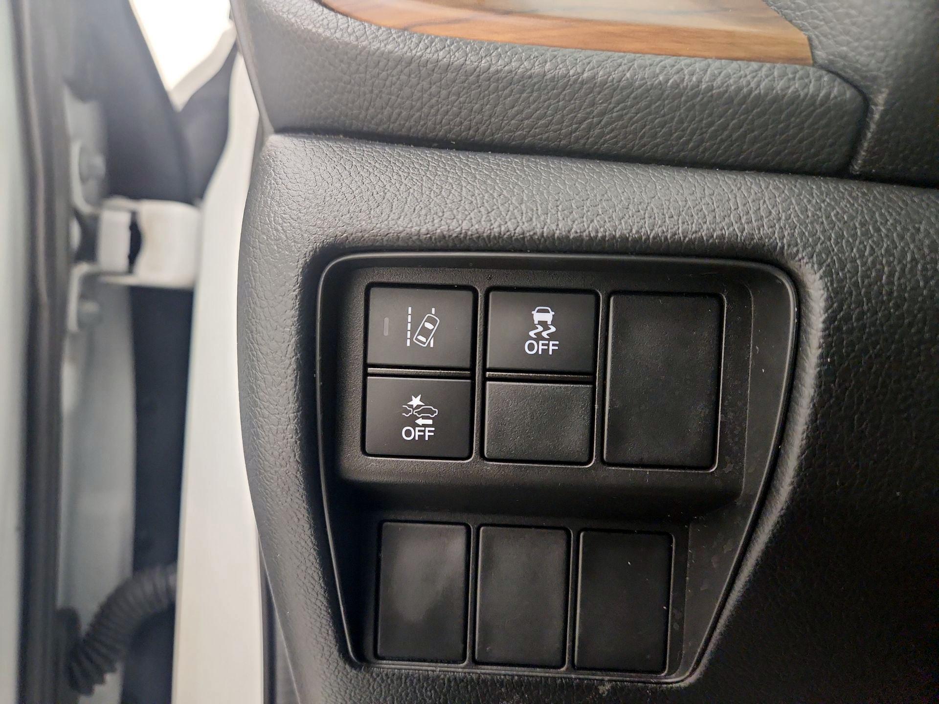 Thumbnail: 2019 Honda CR-V - 13