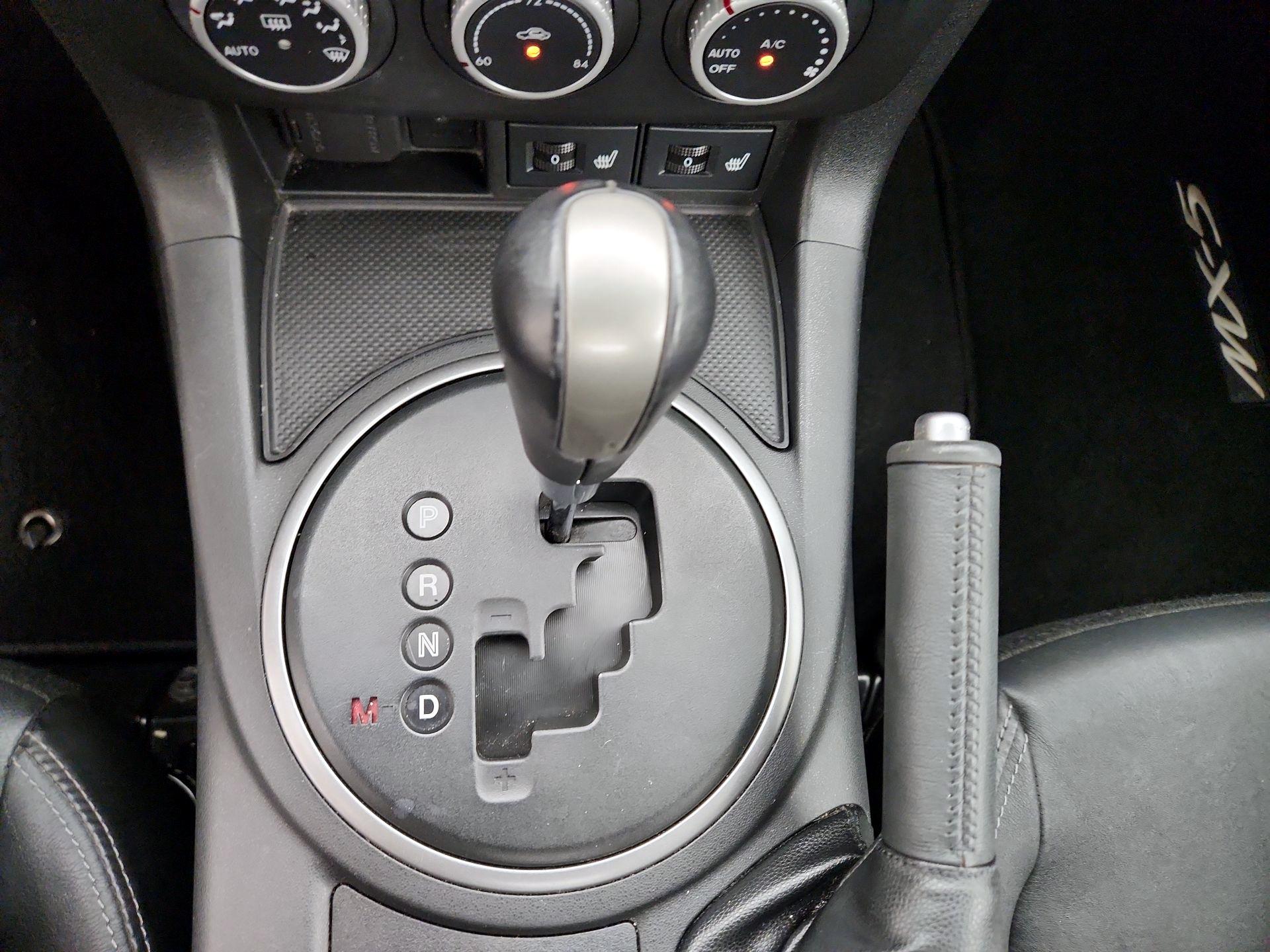 Thumbnail: 2014 Mazda MX-5 Miata - 16