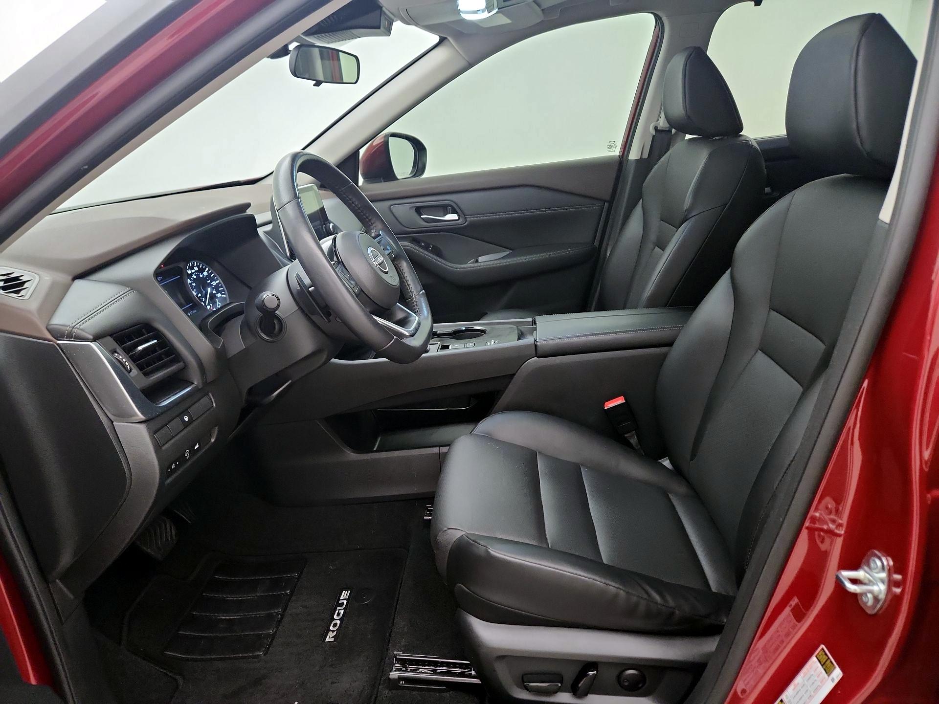 Thumbnail: 2023 Nissan Rogue - 11
