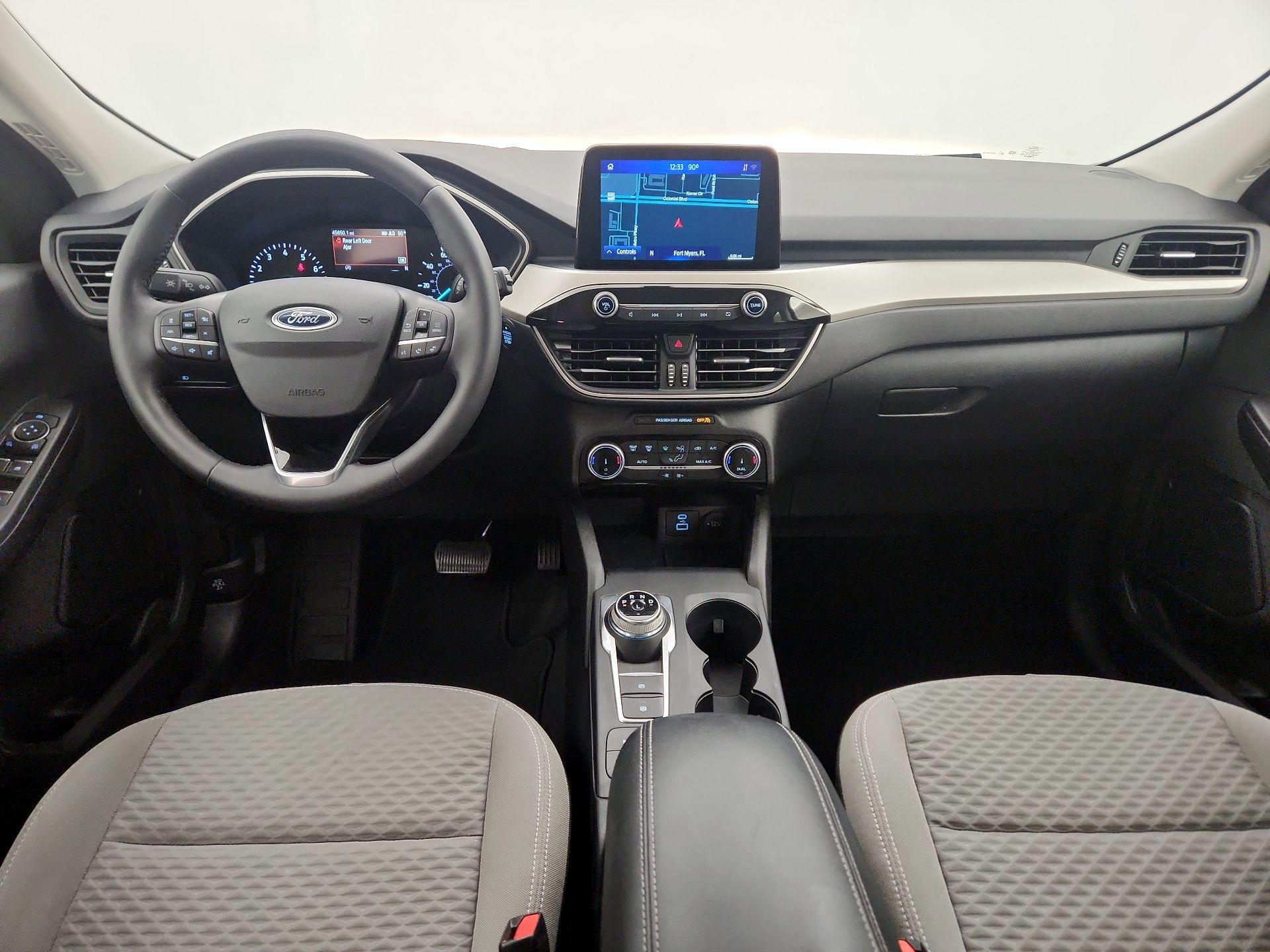 Thumbnail: 2022 Ford Escape - 9