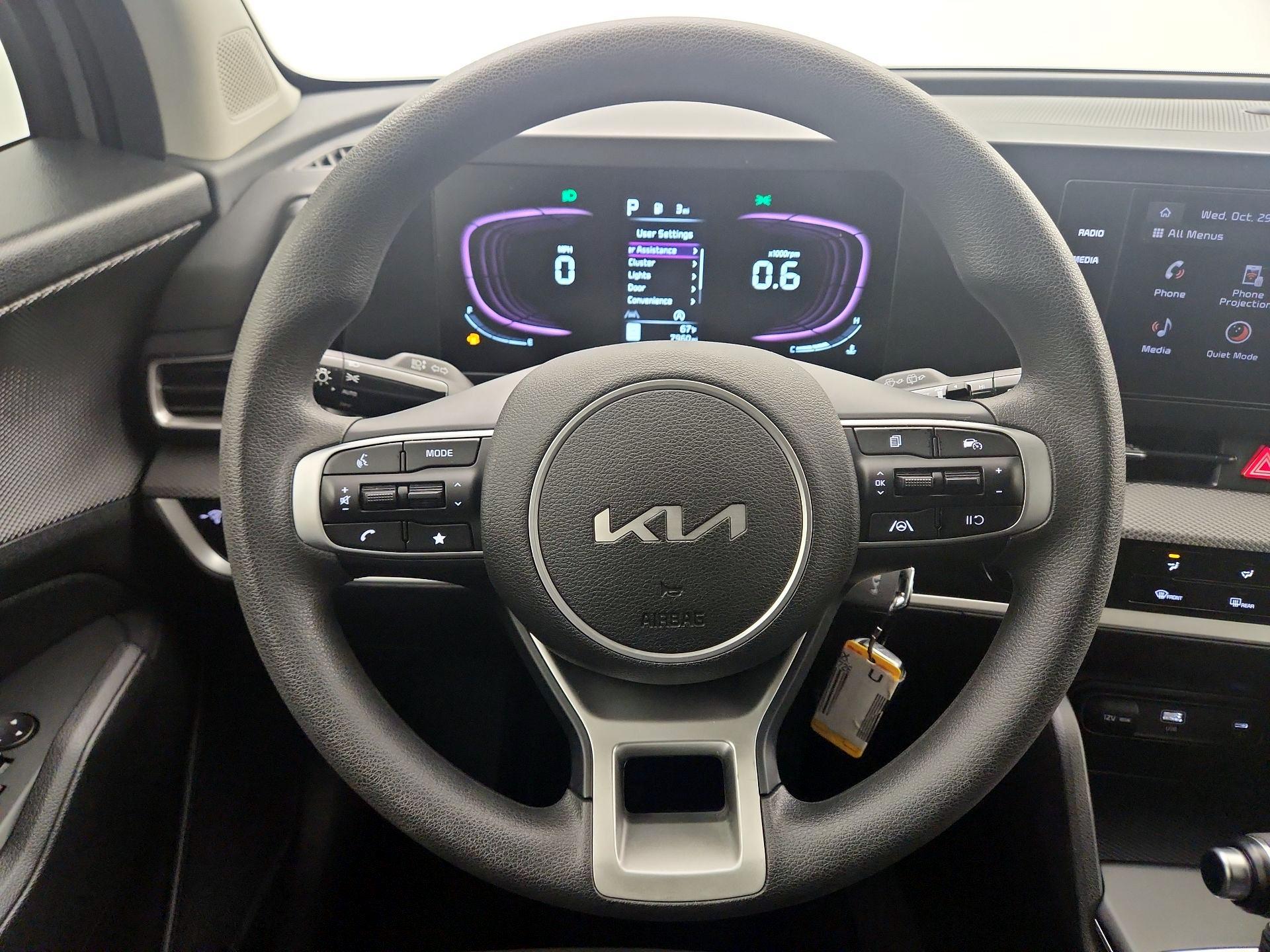 Thumbnail: 2023 Kia Sportage - 10