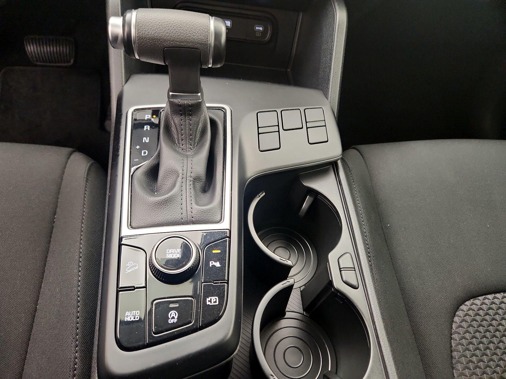 Thumbnail: 2023 Kia Sportage - 17