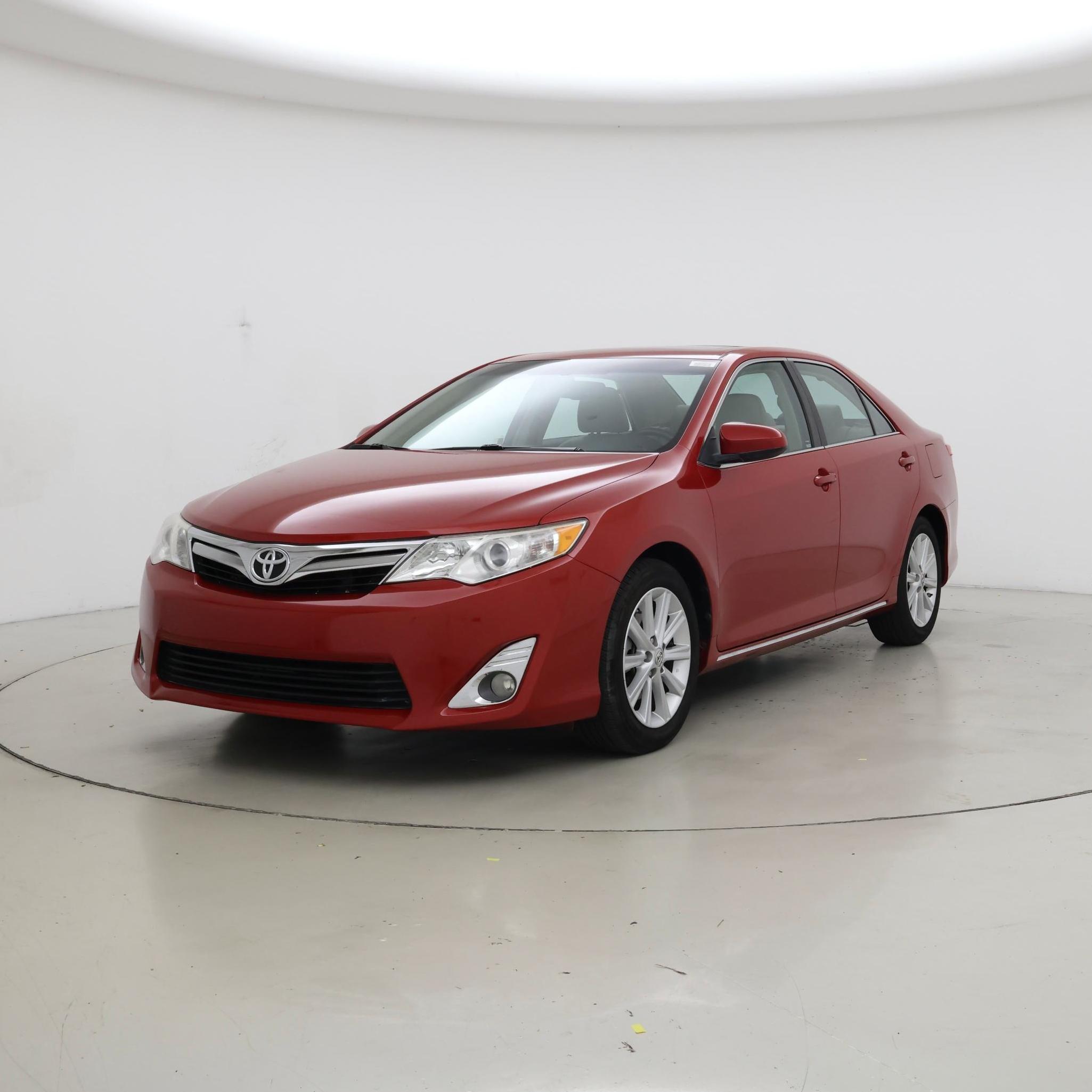 Thumbnail: 2014 Toyota Camry - 4