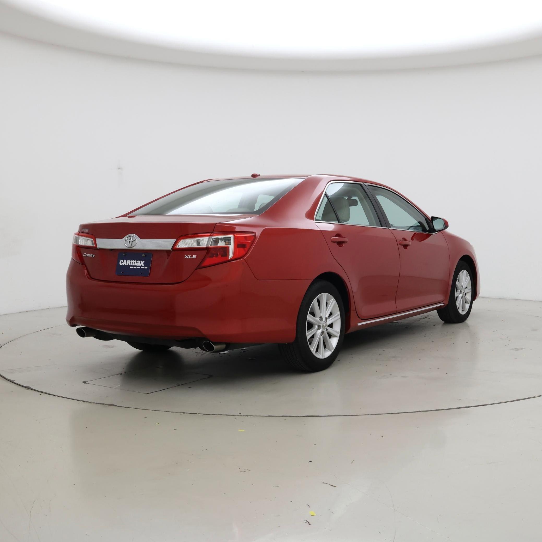 Thumbnail: 2014 Toyota Camry - 8