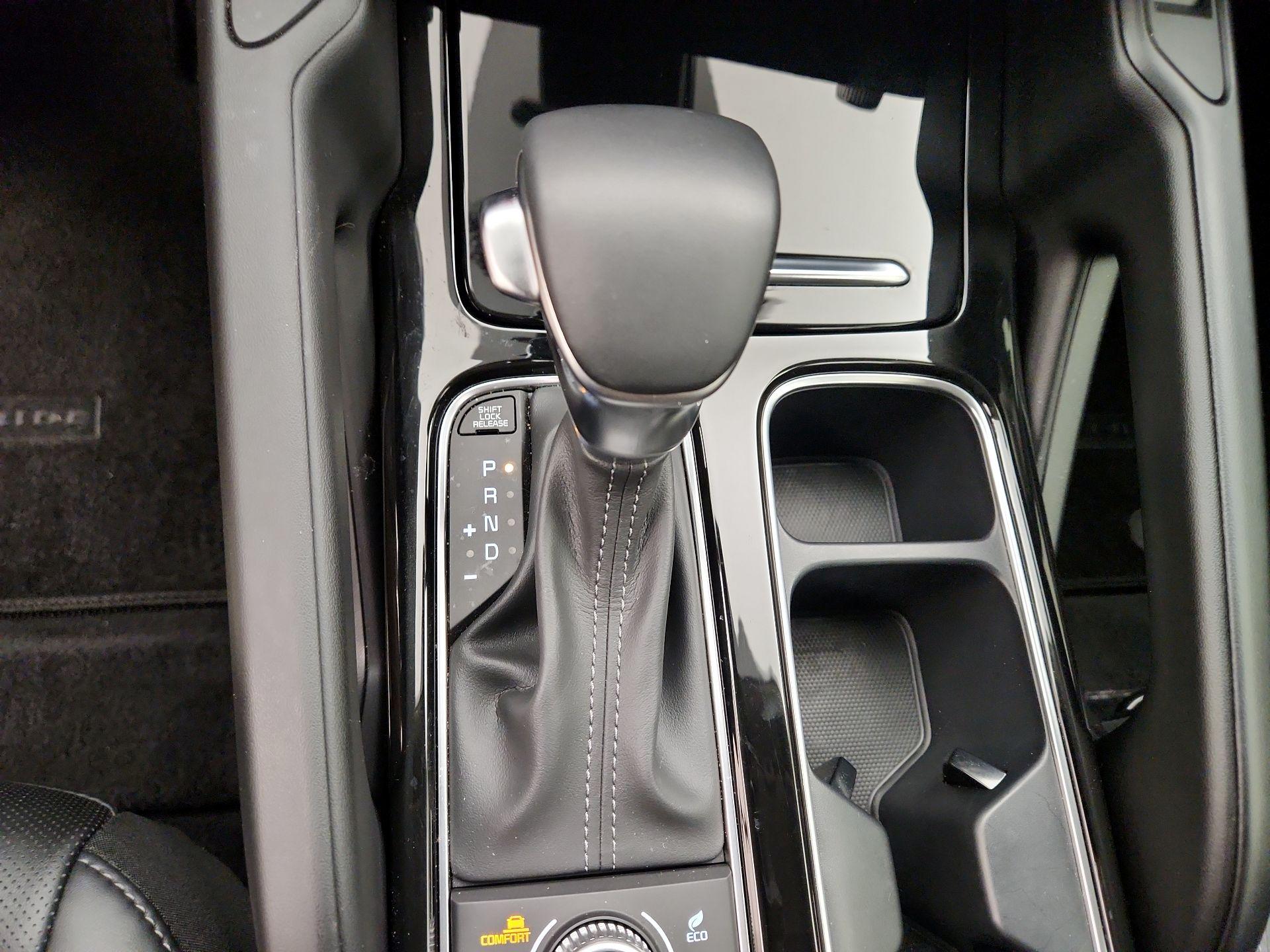 Thumbnail: 2024 Kia Telluride - 18