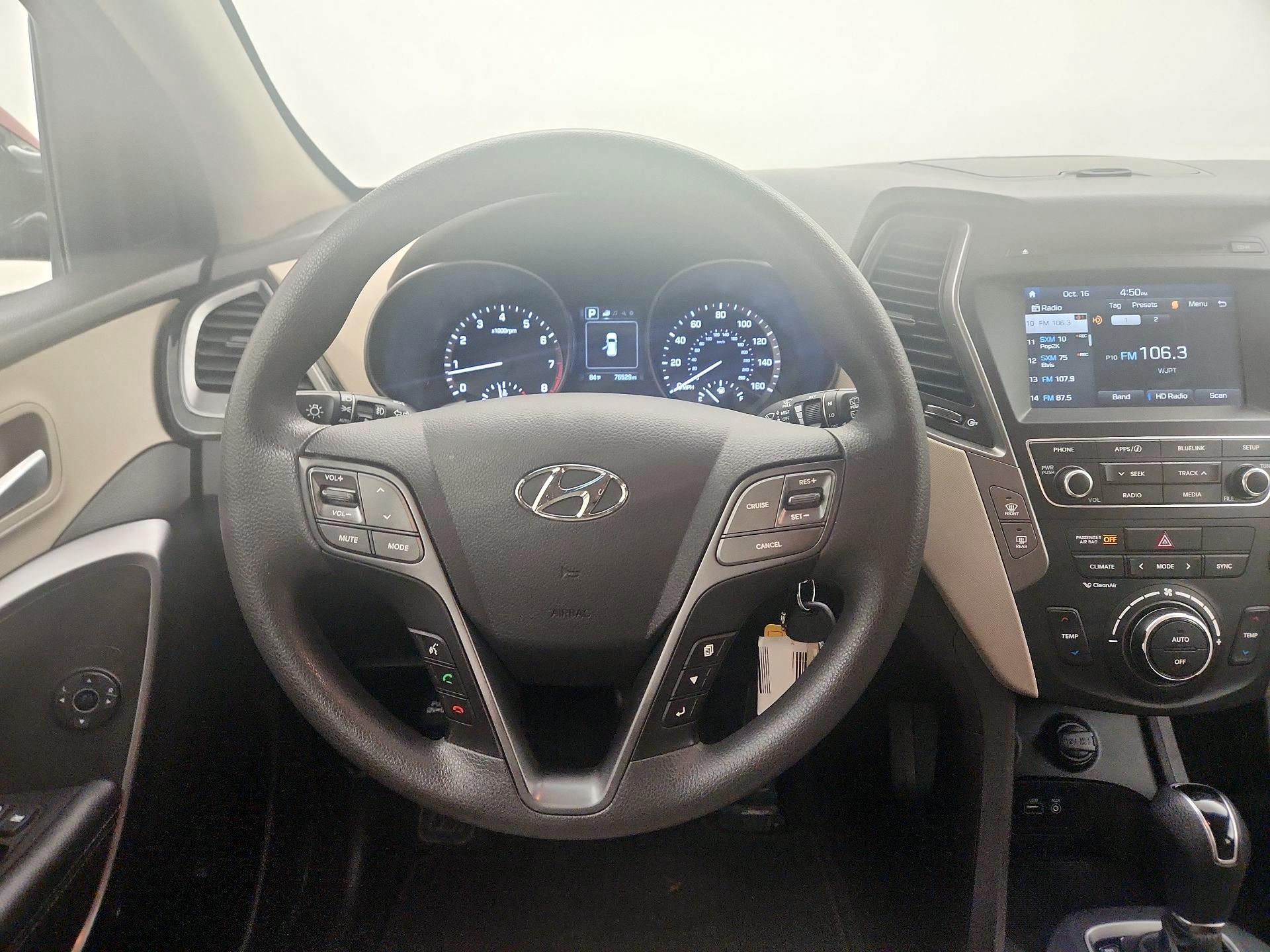 Thumbnail: 2017 Hyundai Santa Fe - 10
