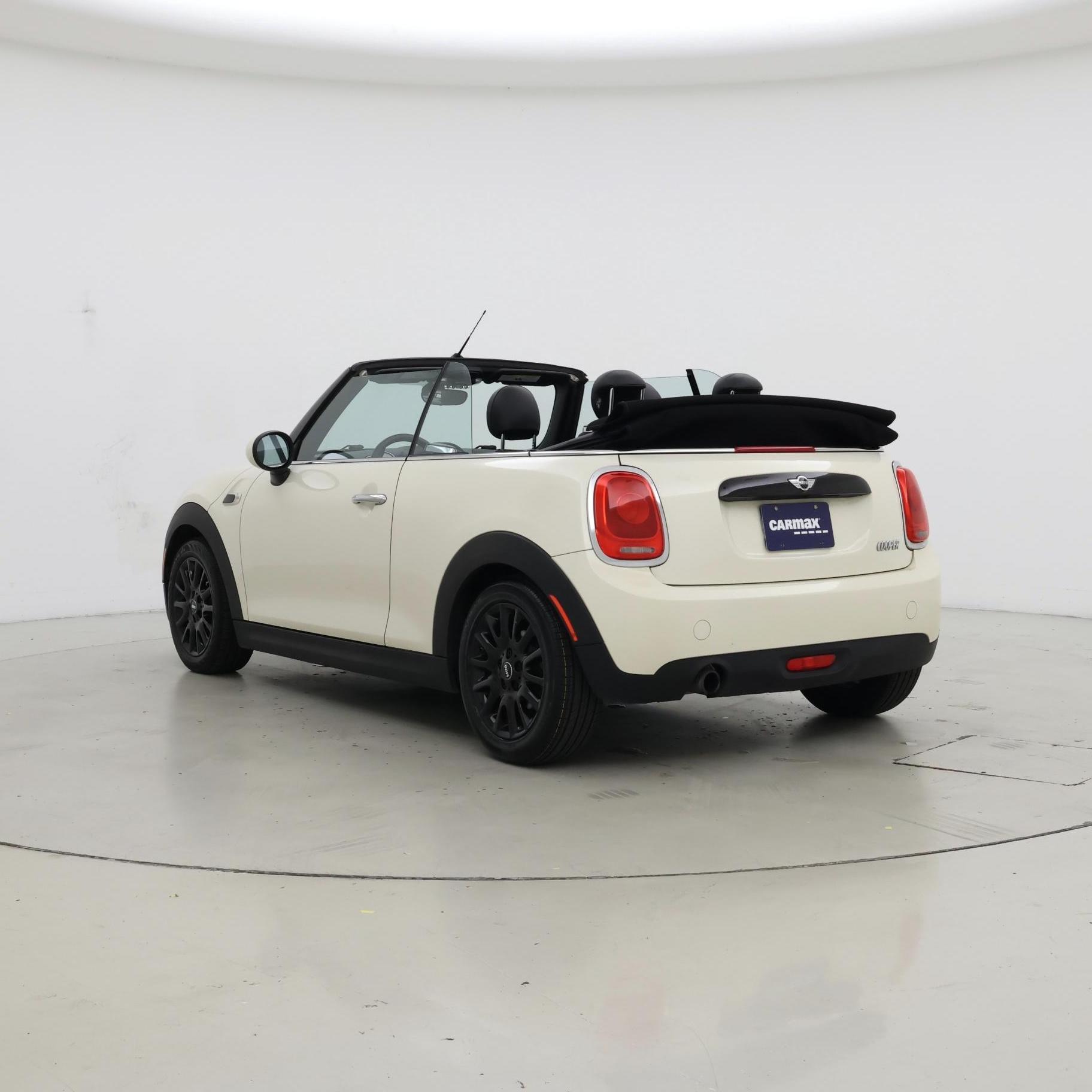 Thumbnail: 2017 MINI Cooper - 2