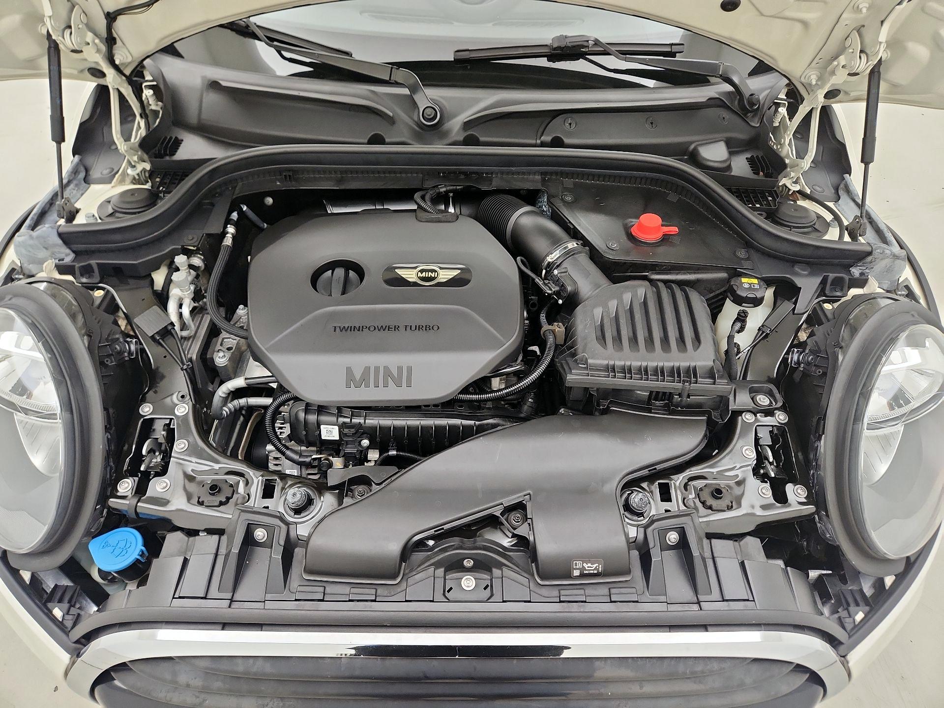 Thumbnail: 2017 MINI Cooper - 19