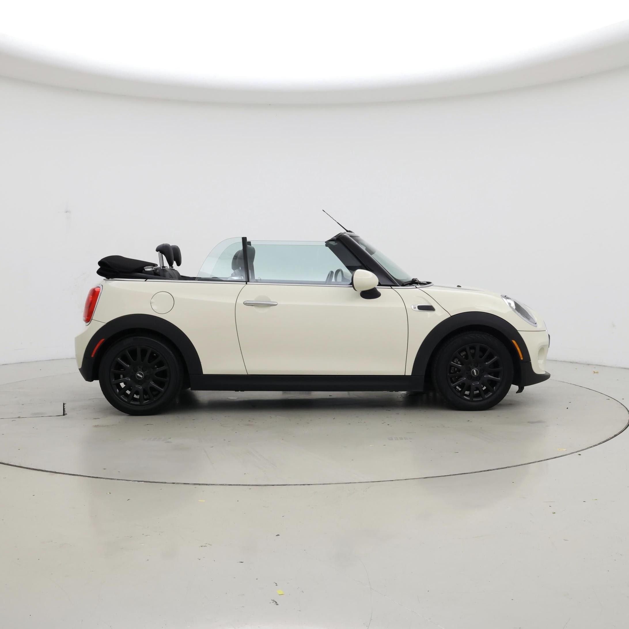 Thumbnail: 2017 MINI Cooper - 7