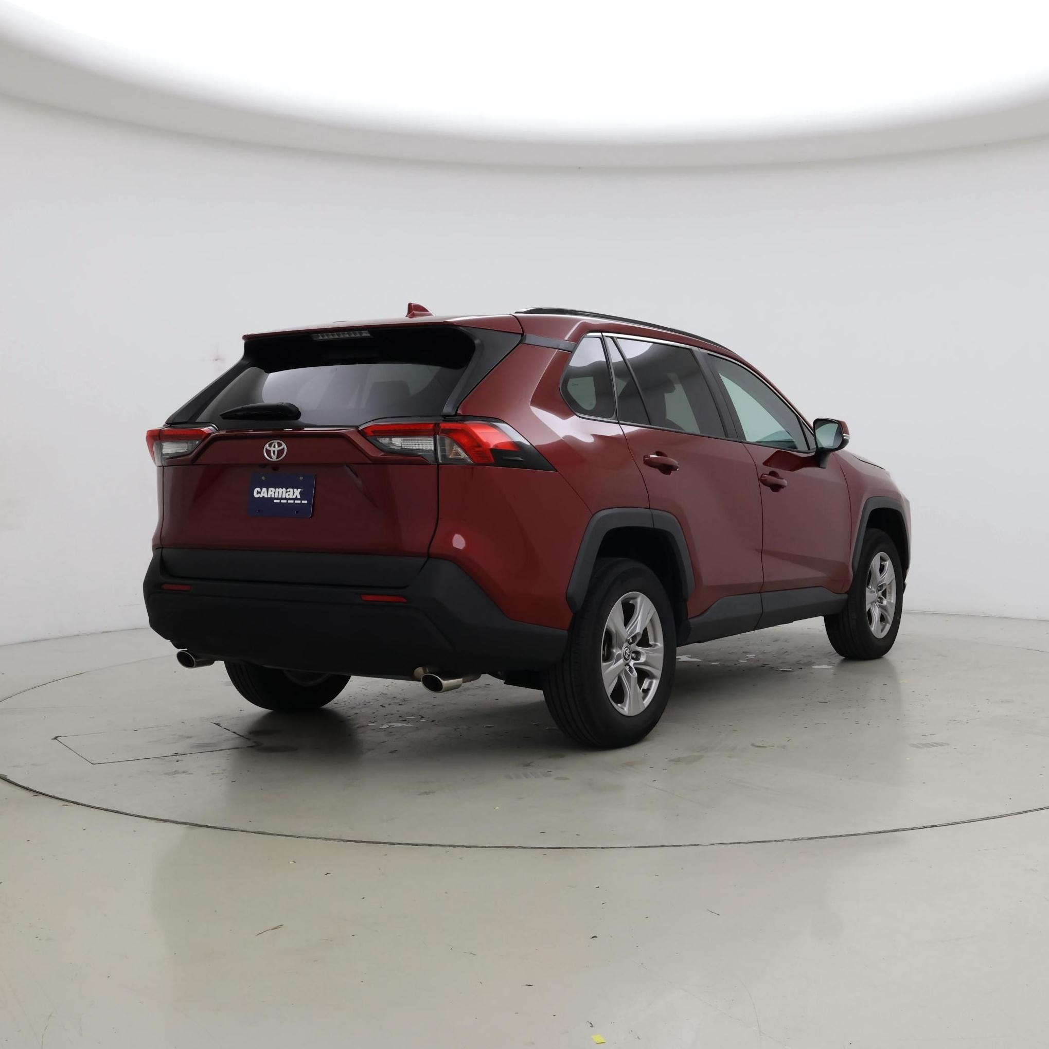 Thumbnail: 2022 Toyota RAV4 - 8