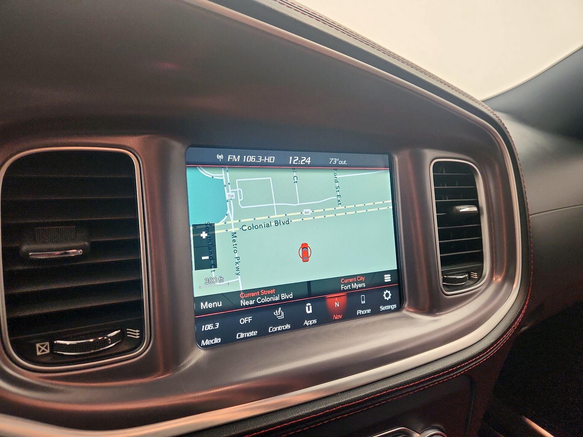 Thumbnail: 2020 Dodge Charger - 14