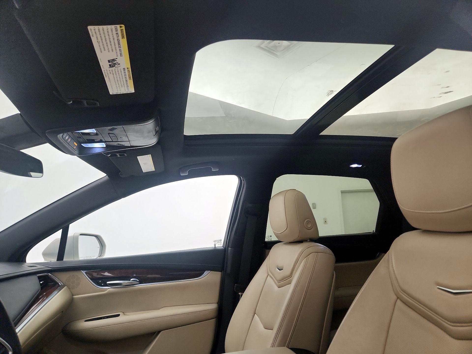 Thumbnail: 2017 Cadillac XT5 - 20