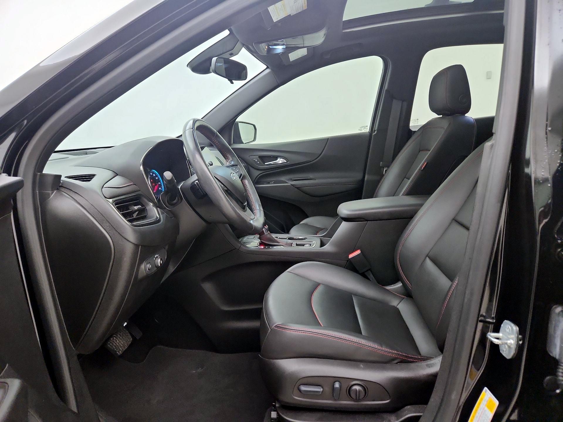 Thumbnail: 2022 Chevrolet Equinox - 11