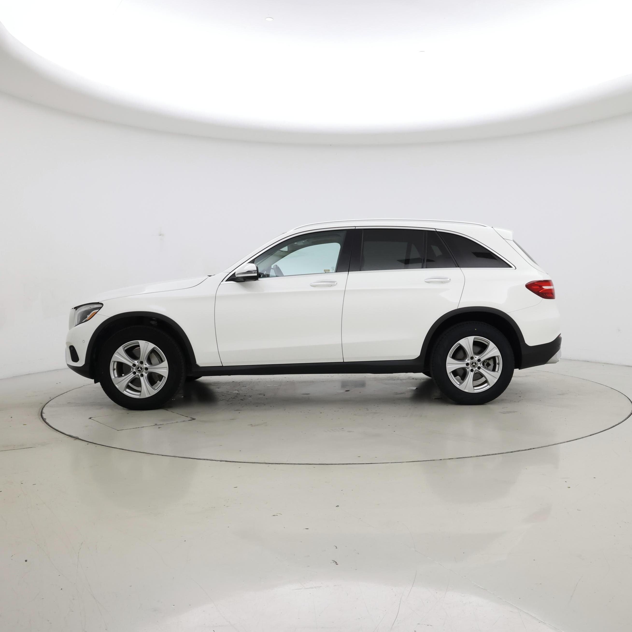Thumbnail: 2018 Mercedes-Benz GLC - 3