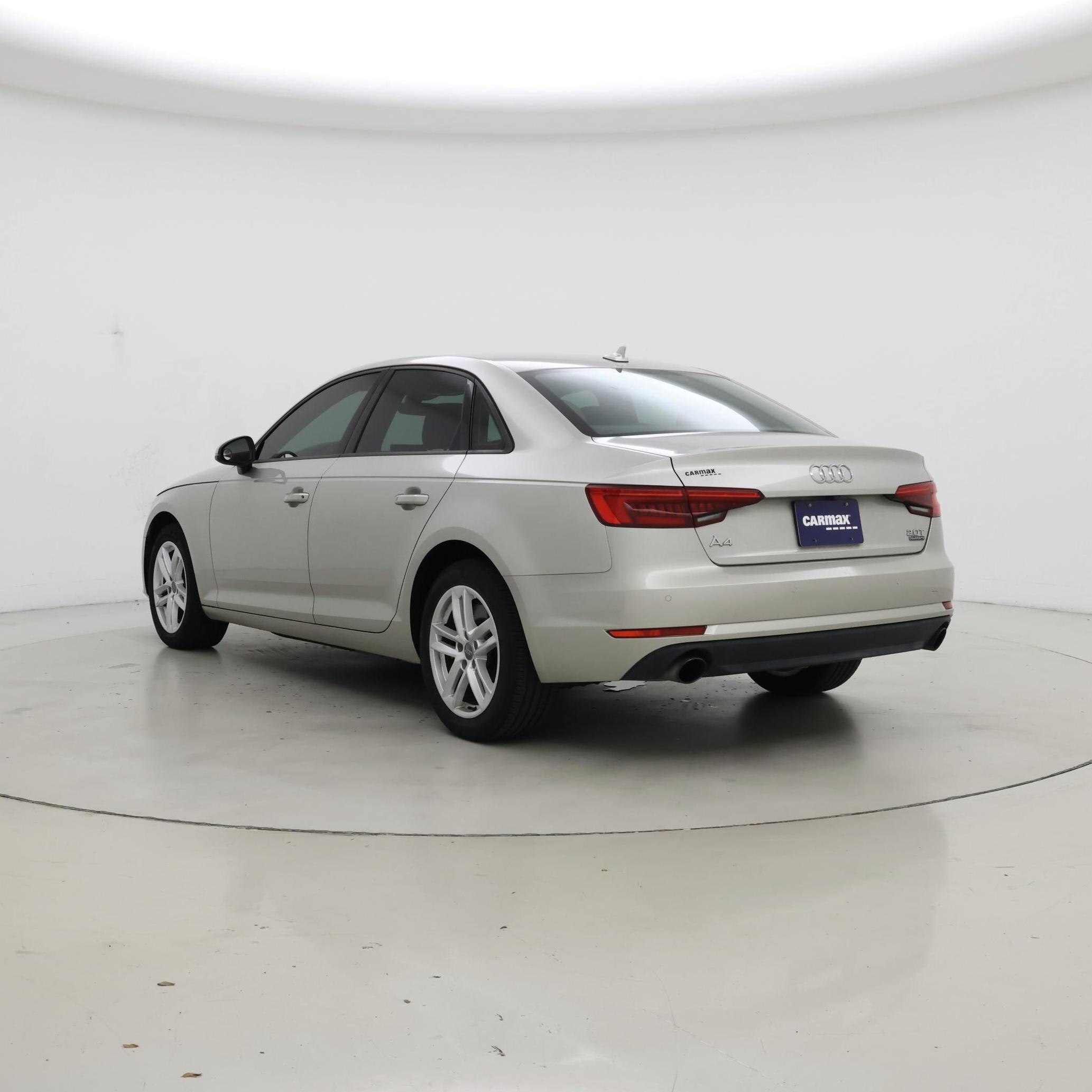 Thumbnail: 2017 Audi A4 - 2