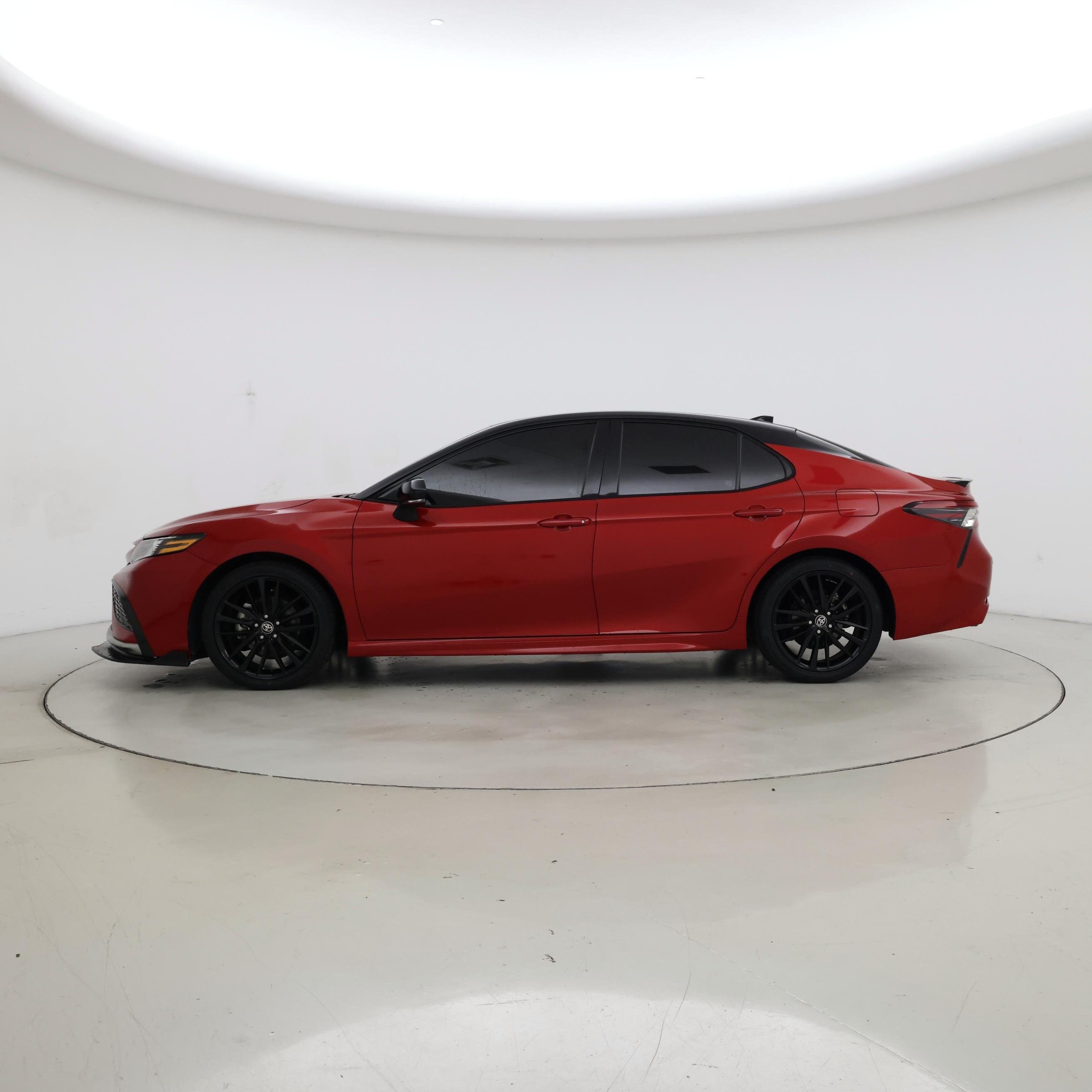 Thumbnail: 2023 Toyota Camry - 3