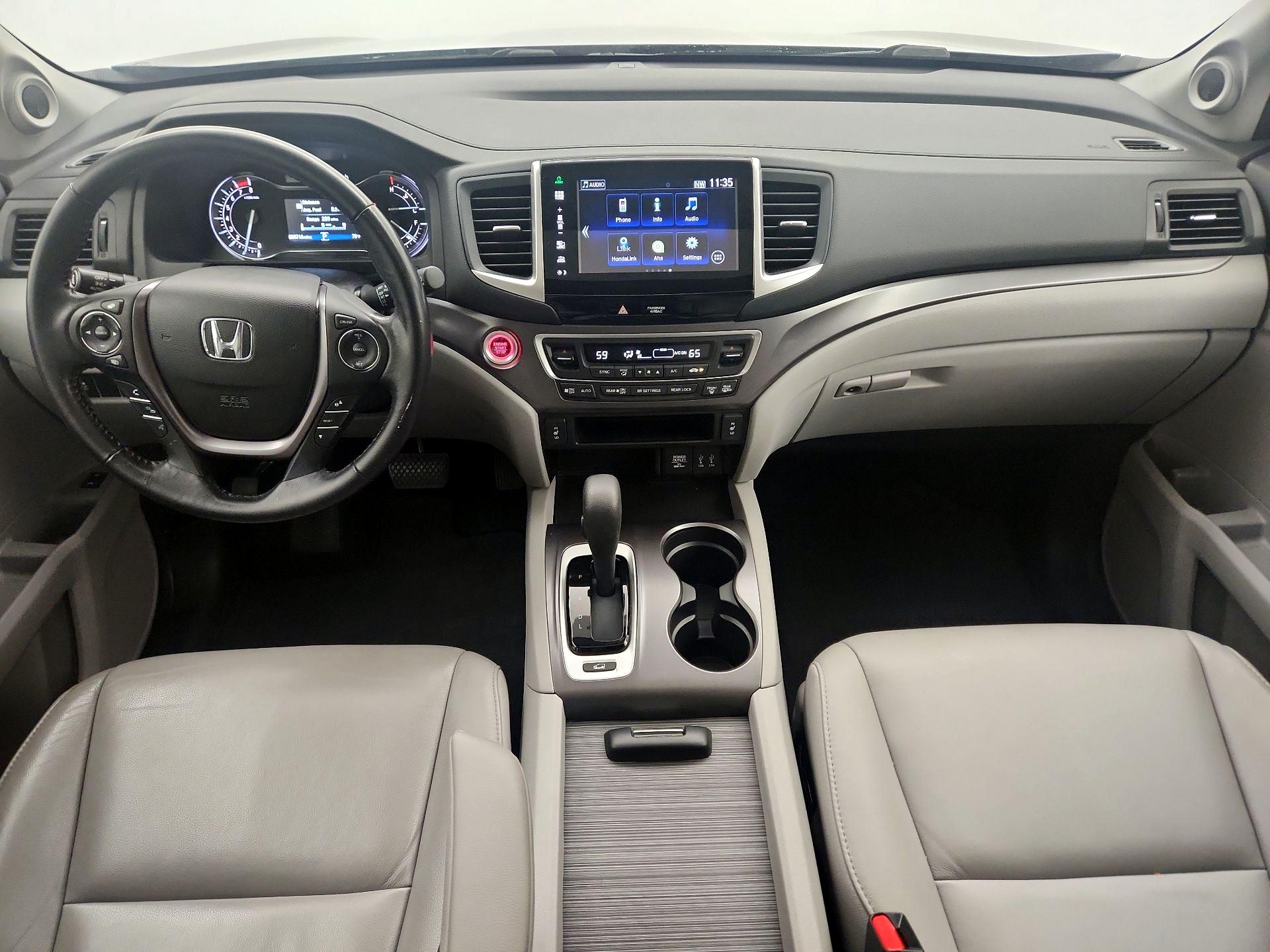 Thumbnail: 2016 Honda Pilot - 9