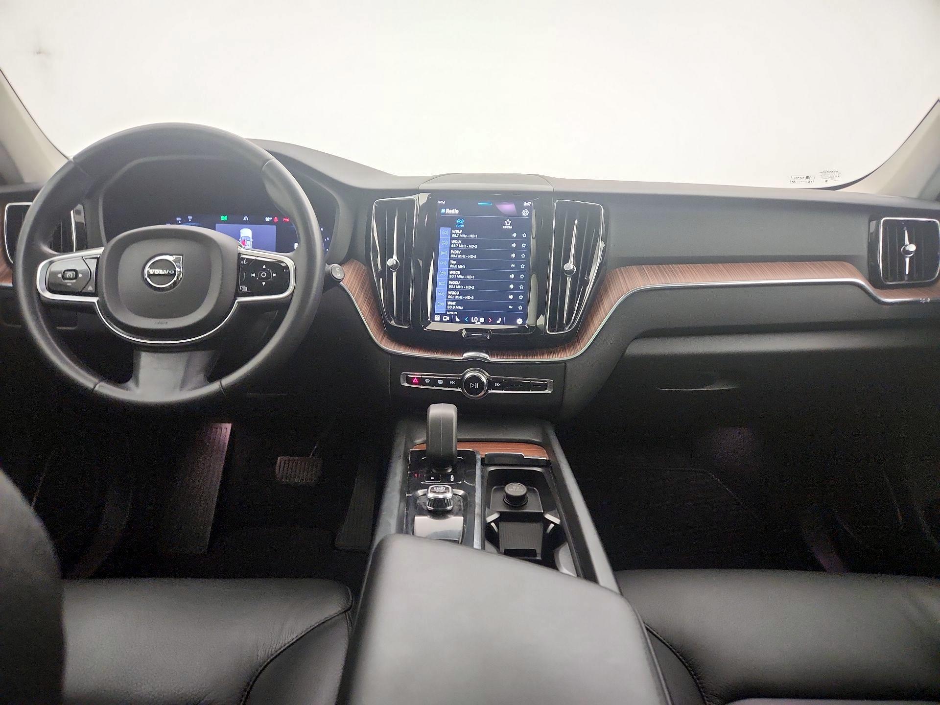 Thumbnail: 2024 Volvo XC60 - 9