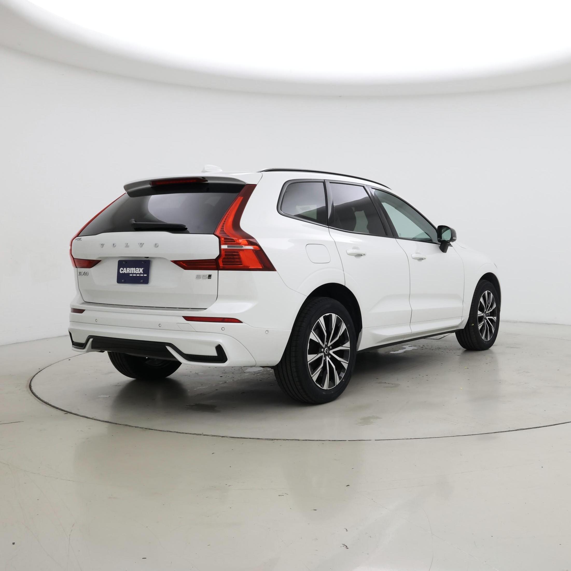 Thumbnail: 2024 Volvo XC60 - 8