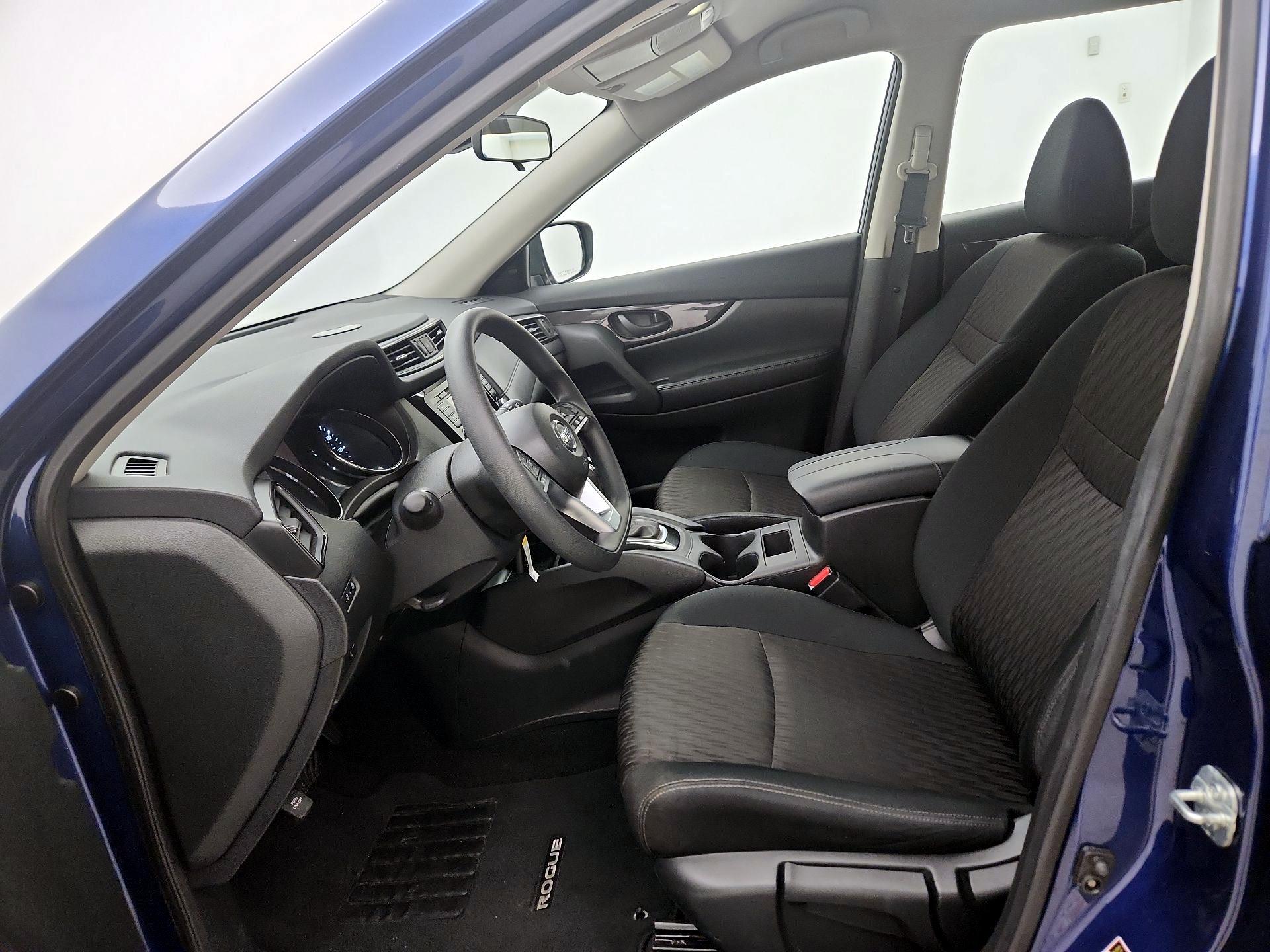 Thumbnail: 2019 Nissan Rogue - 11