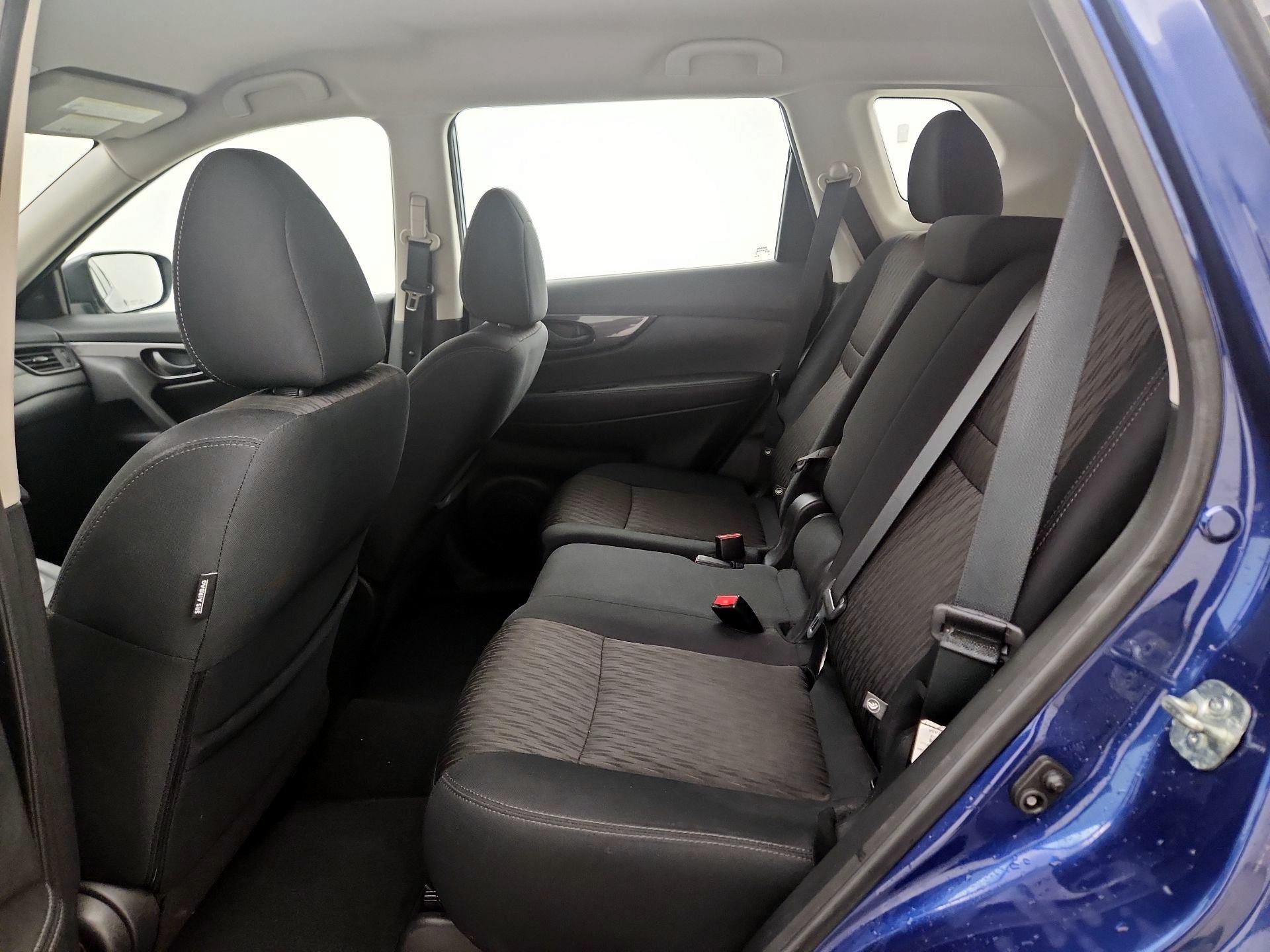 Thumbnail: 2019 Nissan Rogue - 19