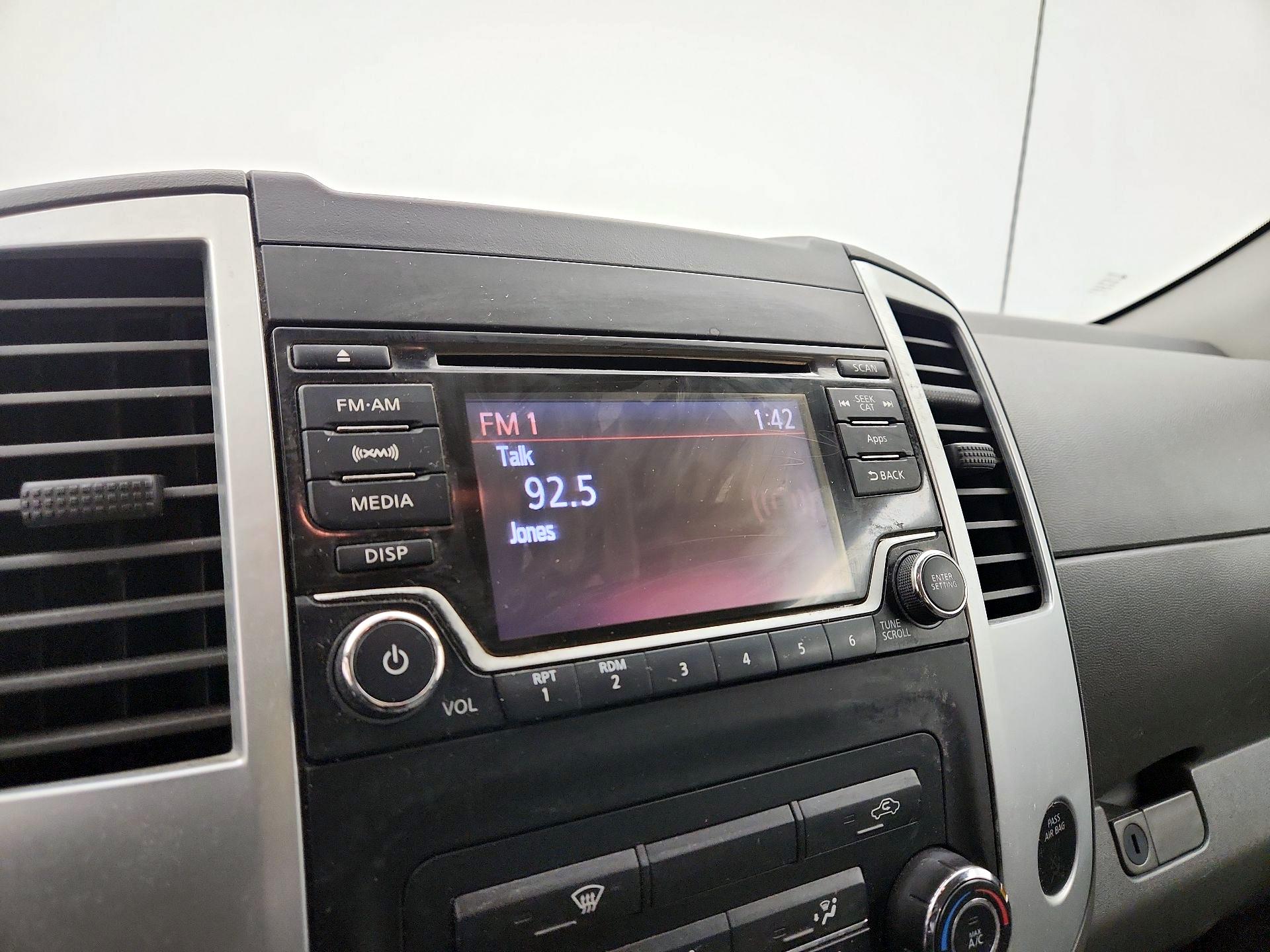 Thumbnail: 2016 Nissan Frontier - 14