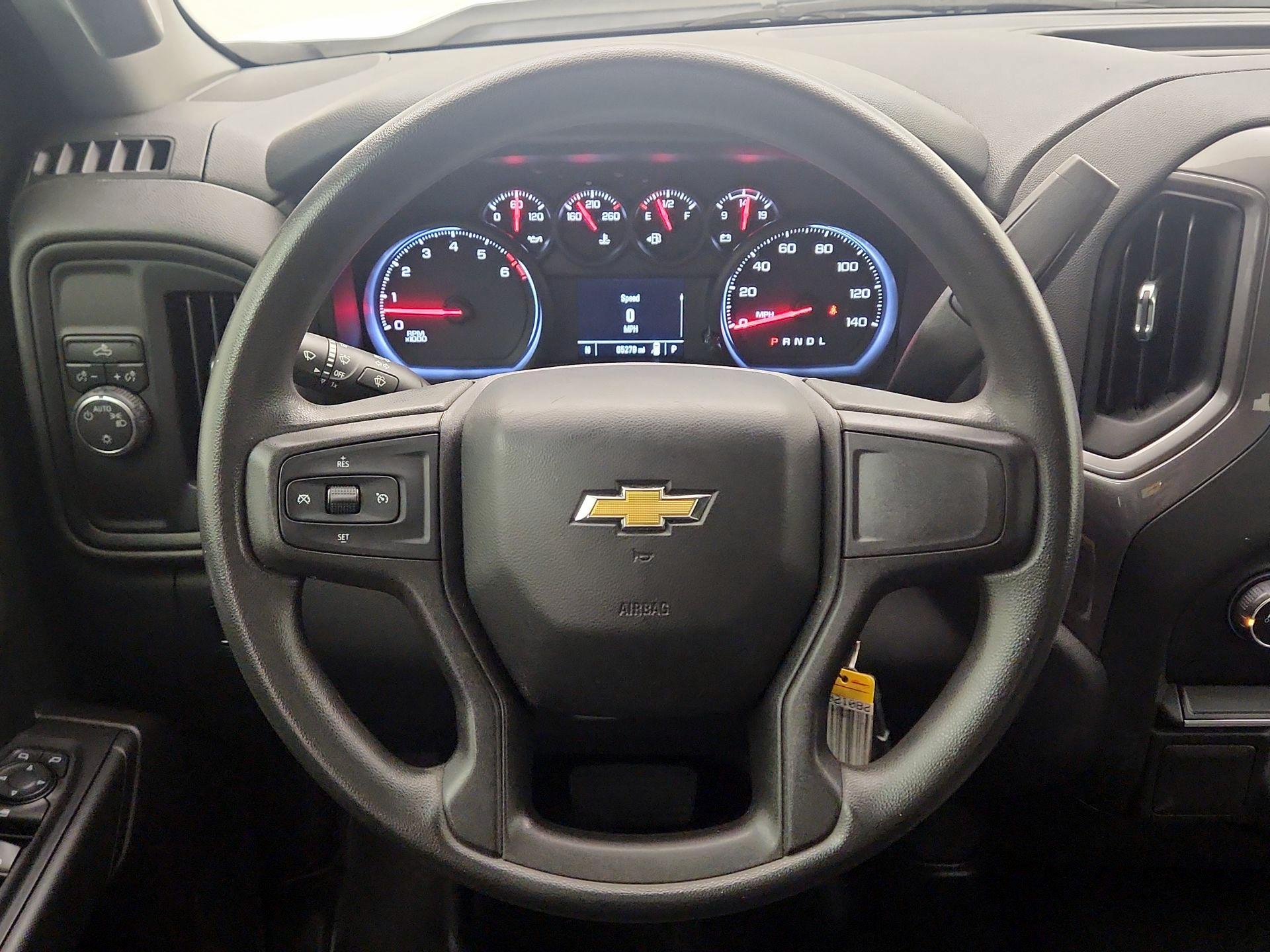 Thumbnail: 2020 Chevrolet Silverado 1500 - 10