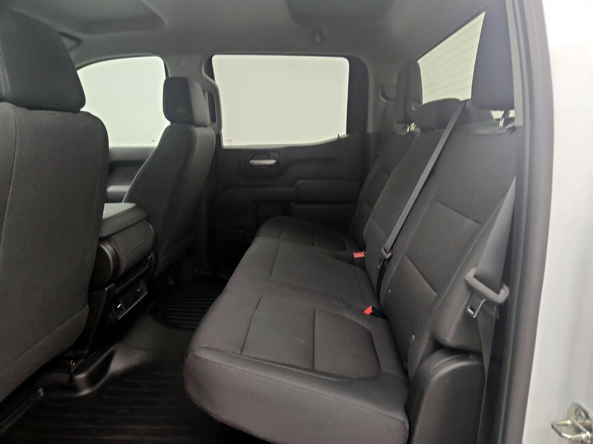 Thumbnail: 2020 Chevrolet Silverado 1500 - 19