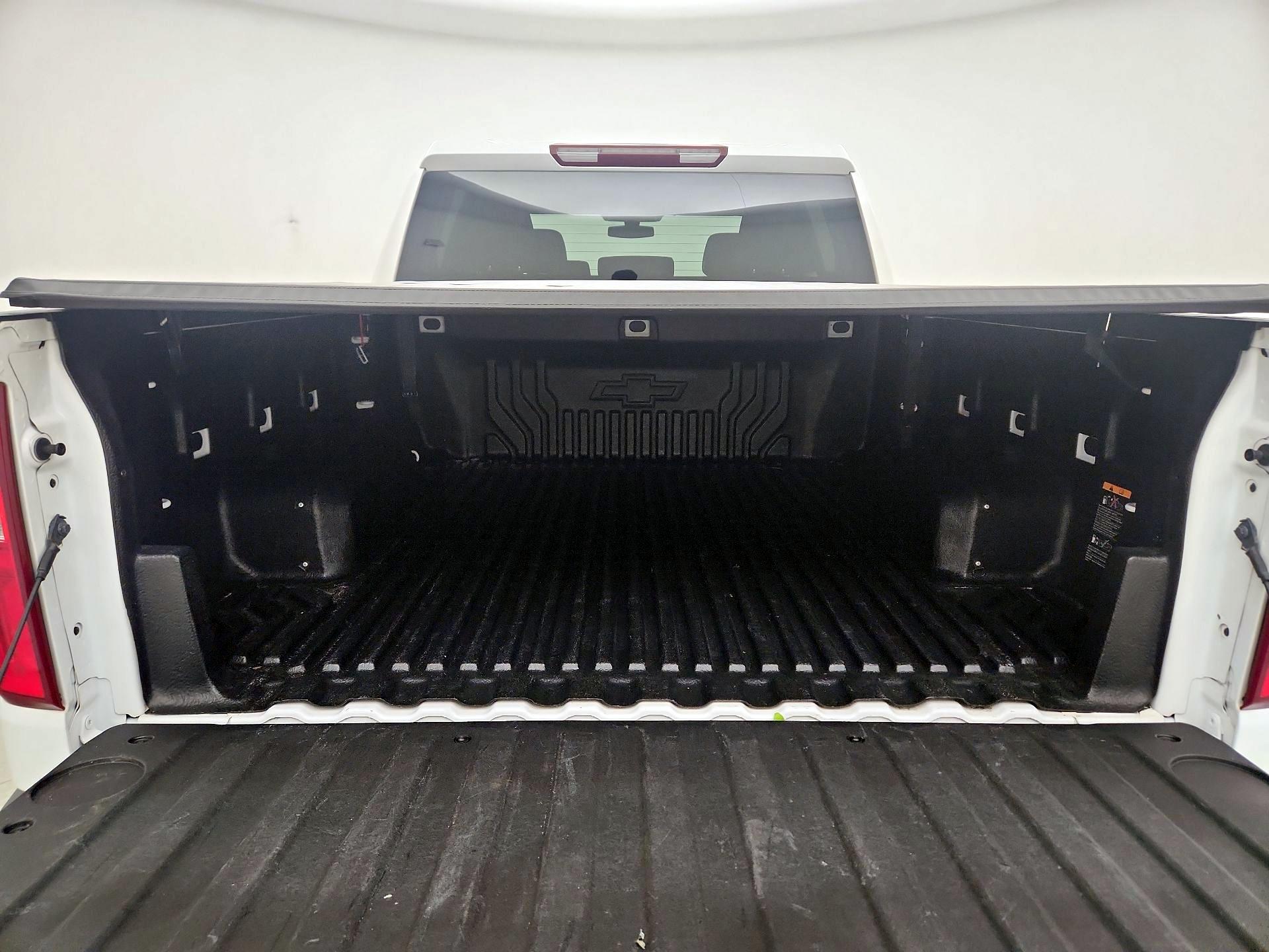 Thumbnail: 2020 Chevrolet Silverado 1500 - 20