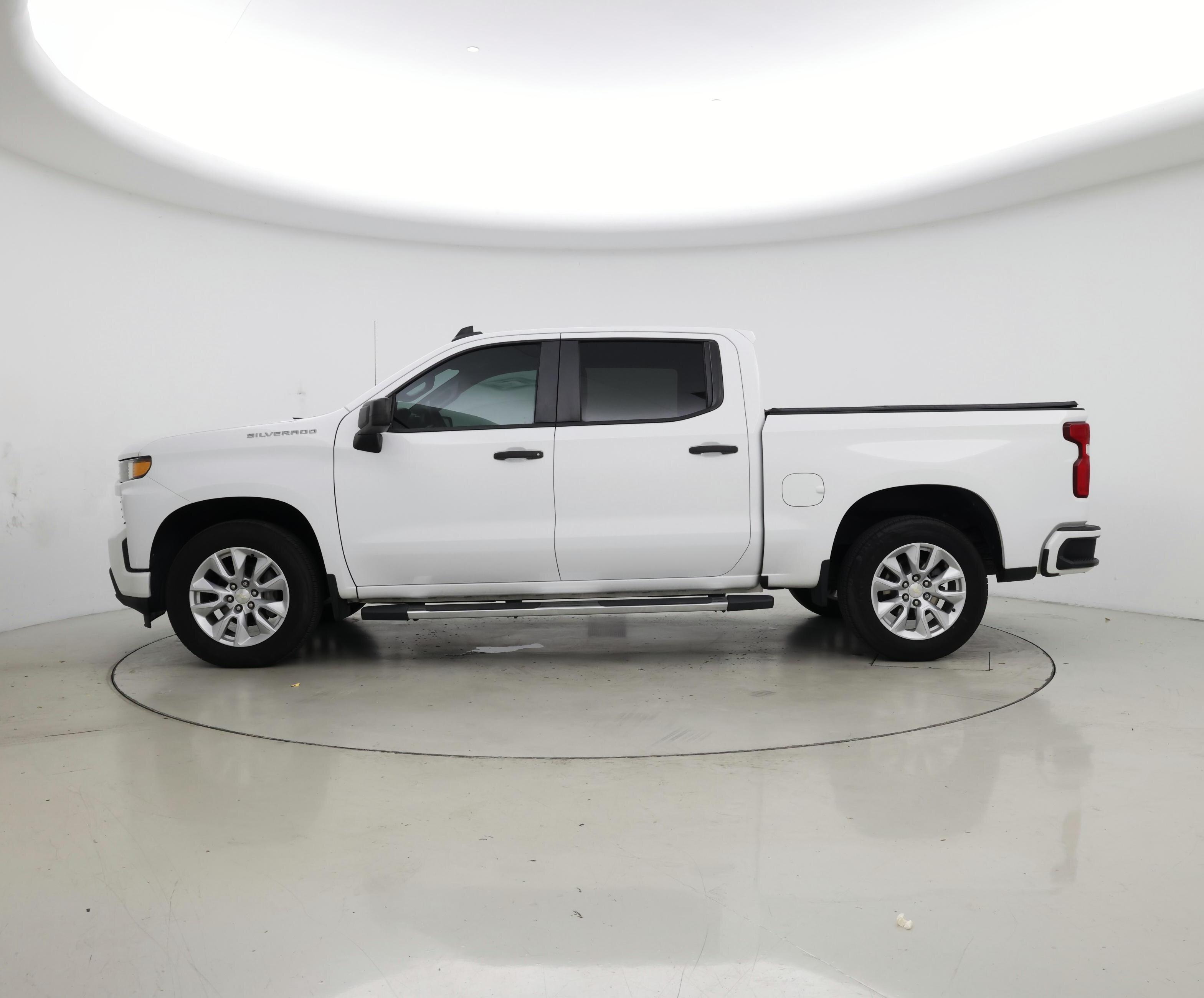 Thumbnail: 2020 Chevrolet Silverado 1500 - 3