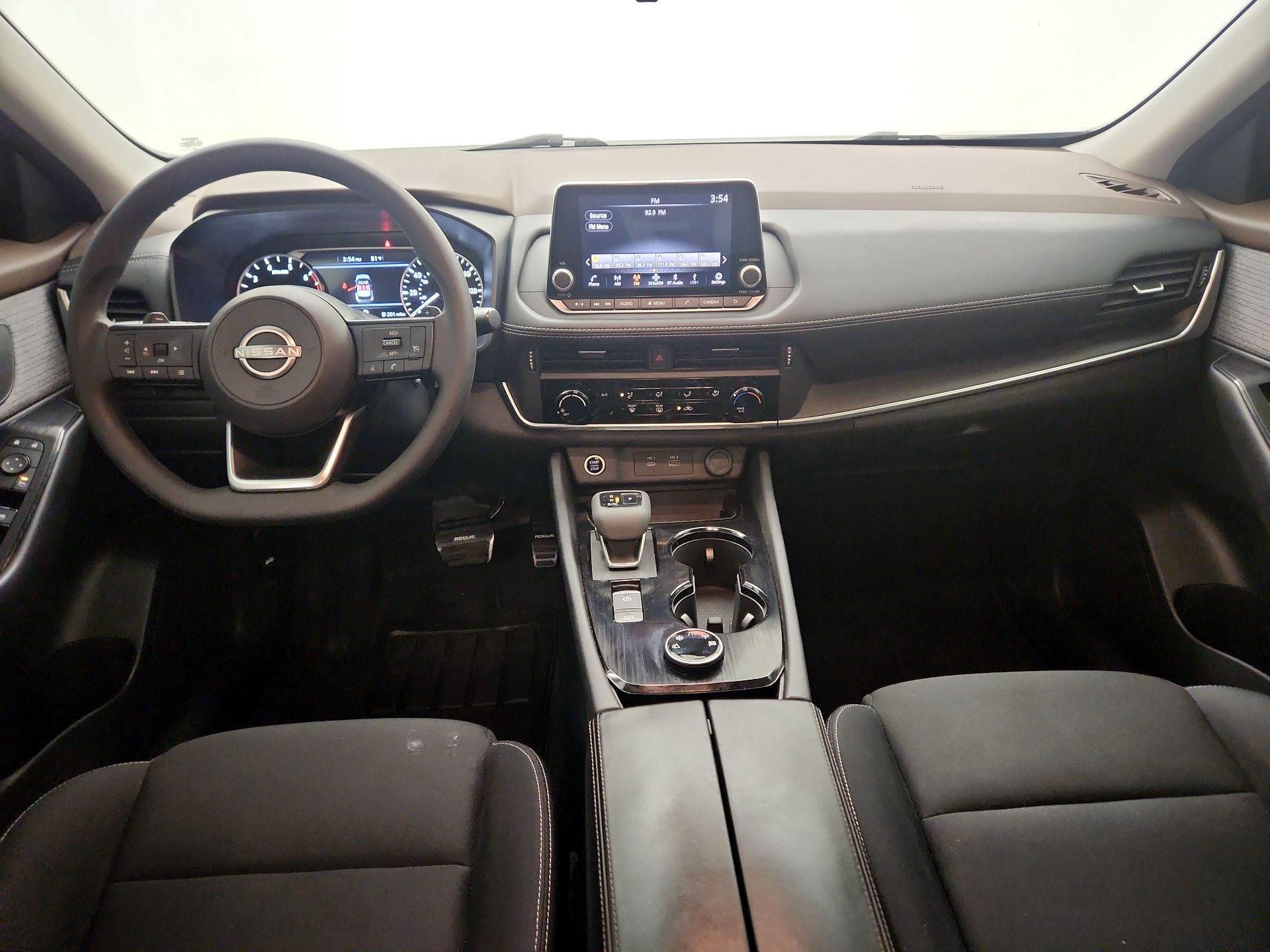 Thumbnail: 2023 Nissan Rogue - 9