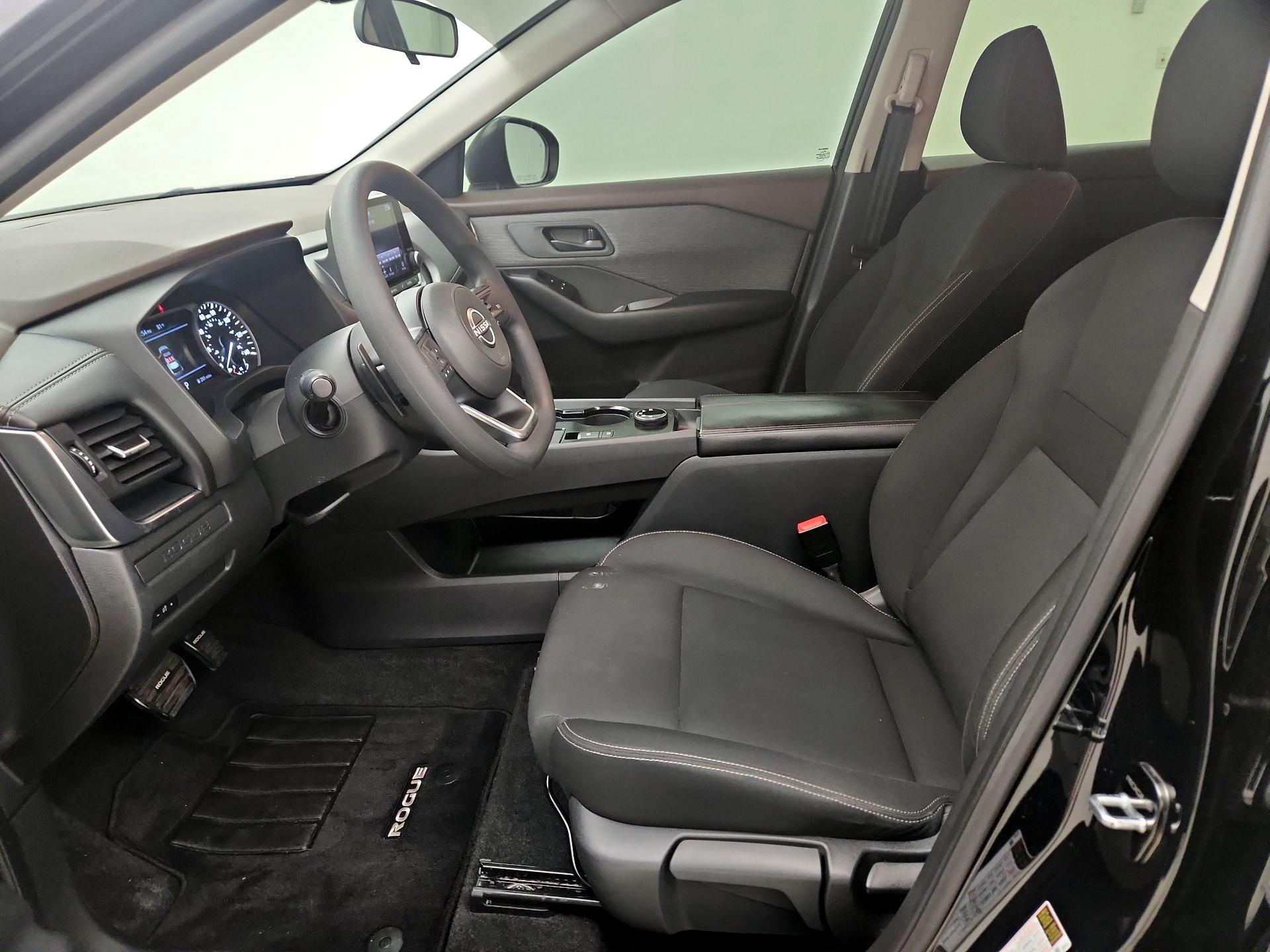 Thumbnail: 2023 Nissan Rogue - 11