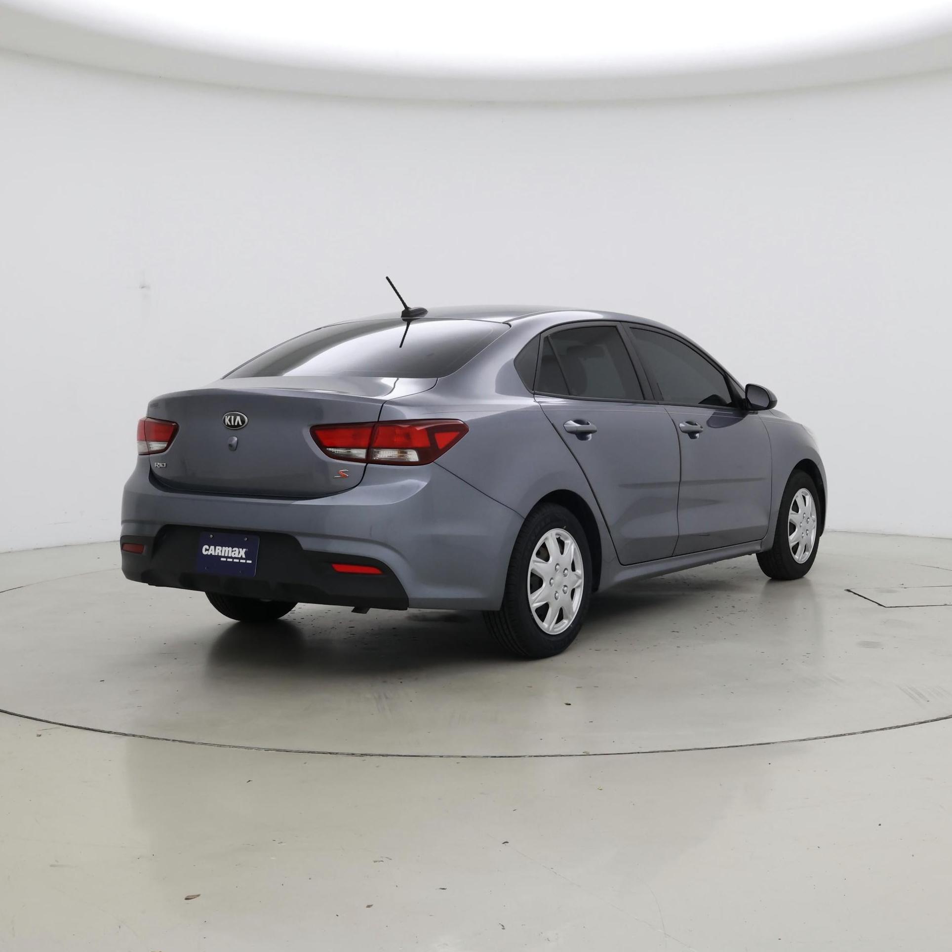 Thumbnail: 2020 Kia Rio - 8