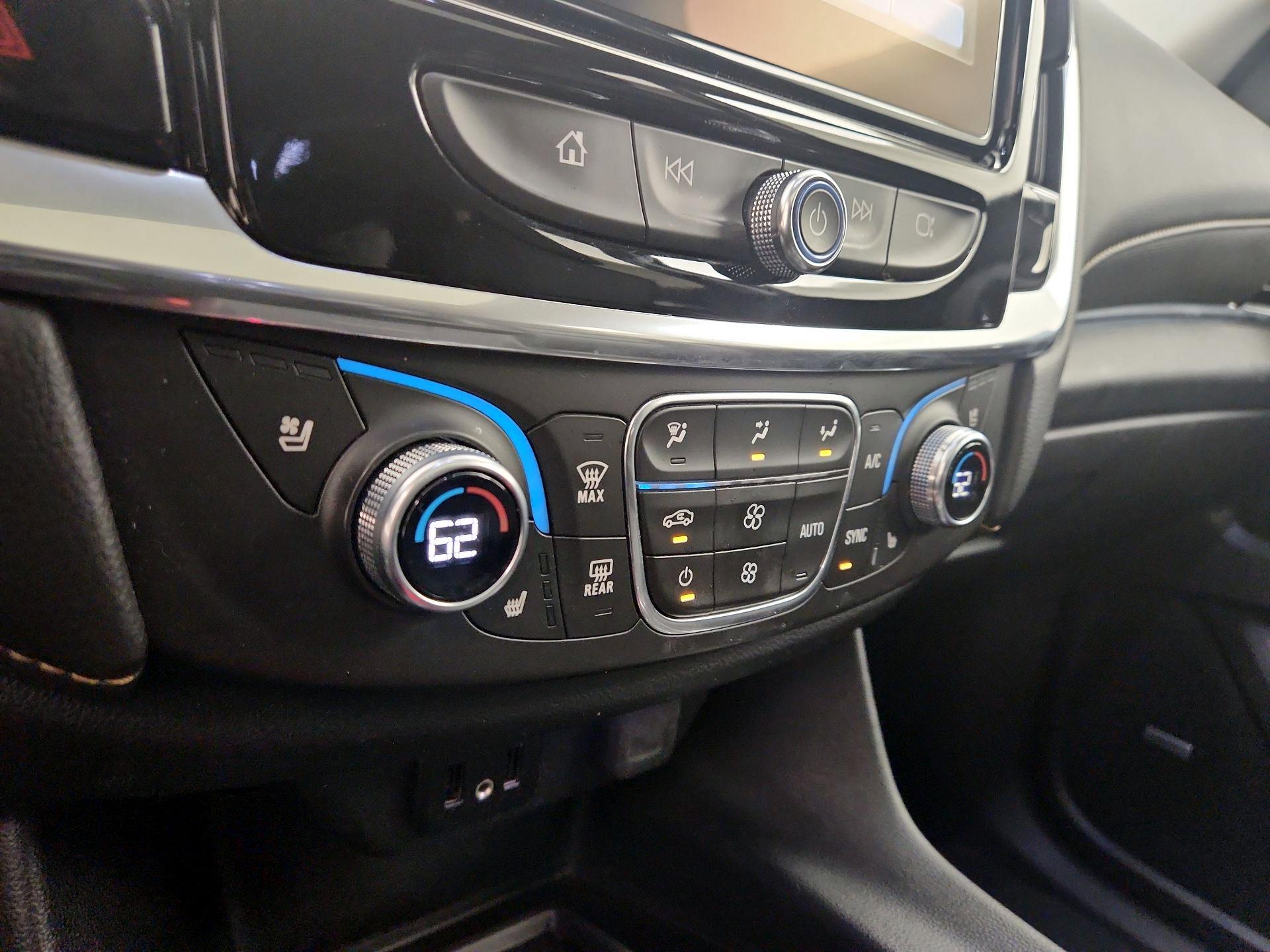 Thumbnail: 2018 Chevrolet Traverse - 17