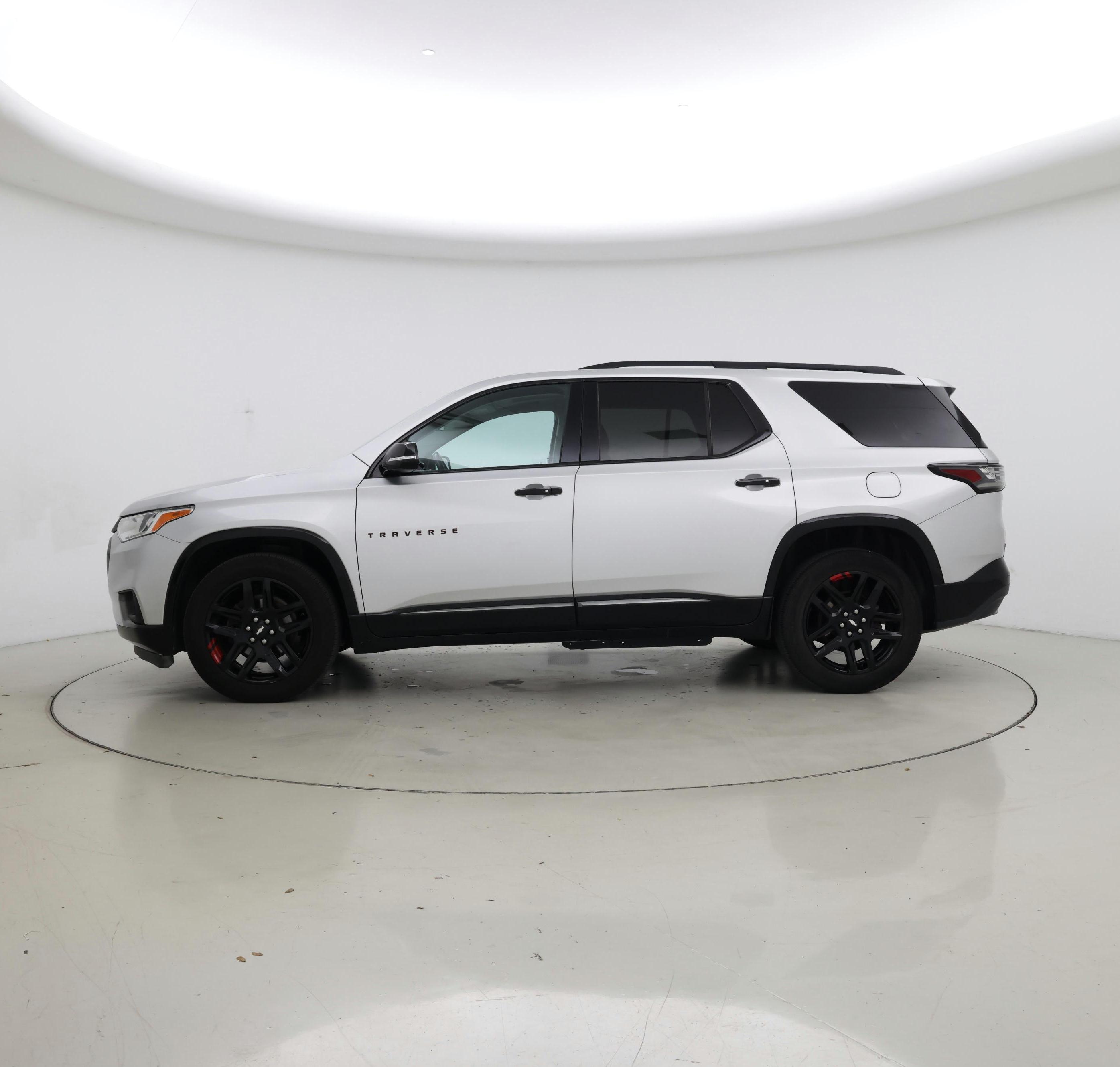 Thumbnail: 2018 Chevrolet Traverse - 3