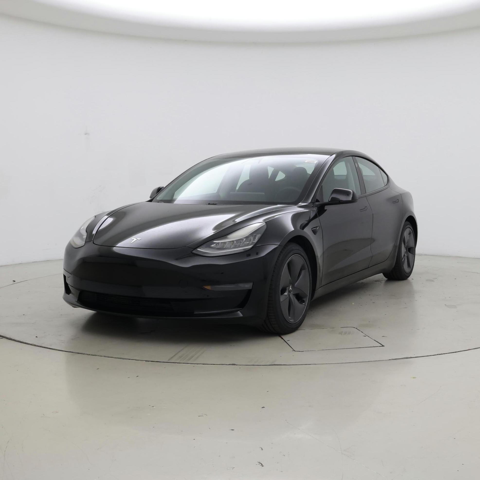 Thumbnail: 2021 Tesla Model 3 - 4