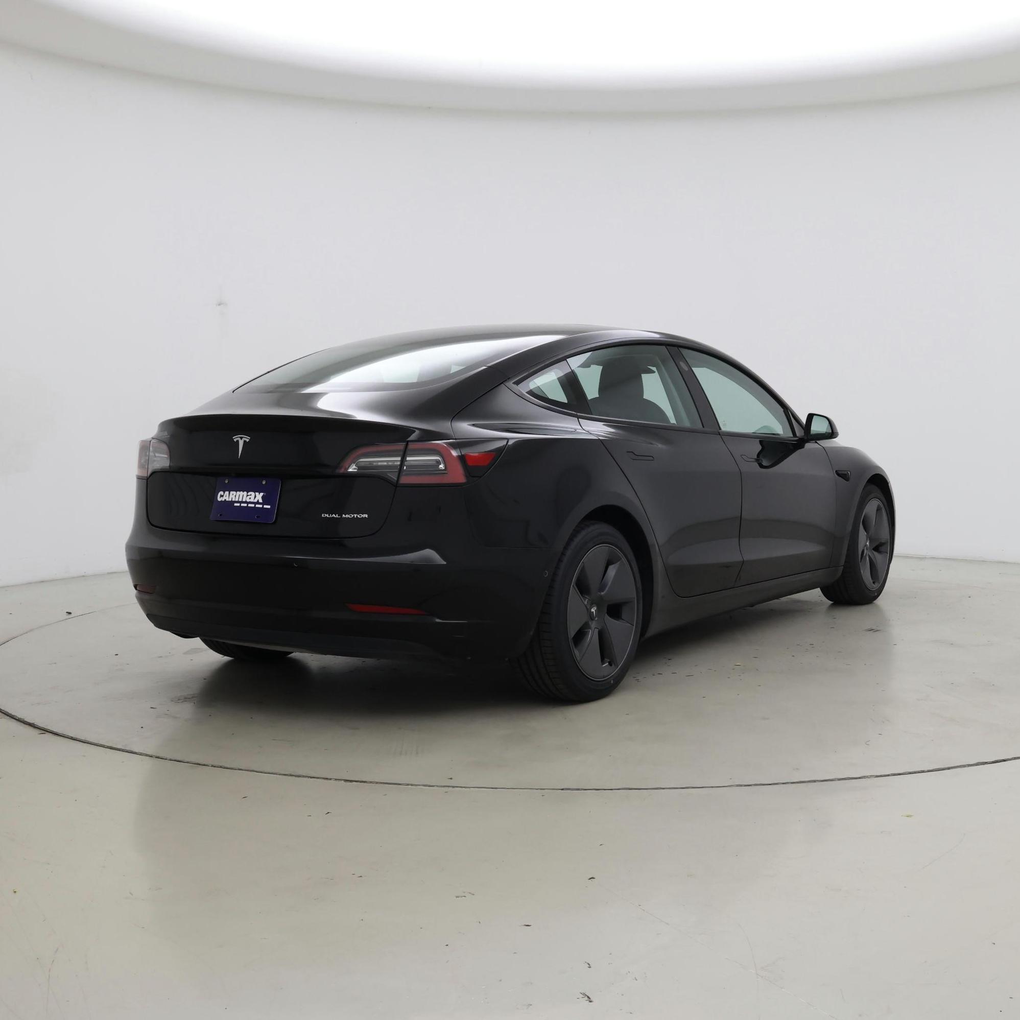 Thumbnail: 2021 Tesla Model 3 - 8