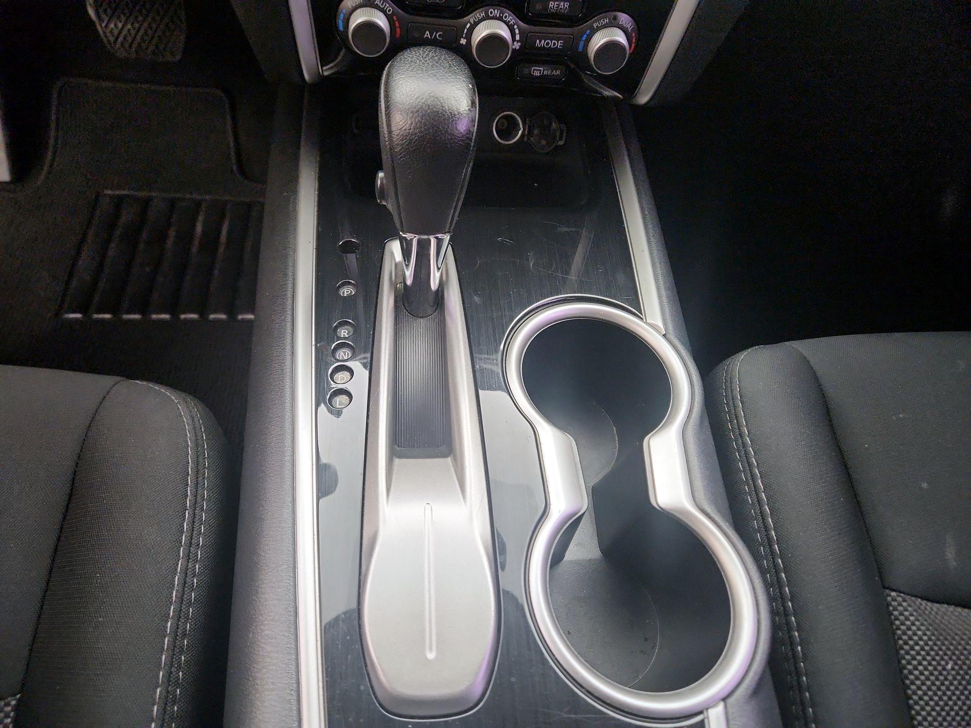 Thumbnail: 2017 Nissan Pathfinder - 17